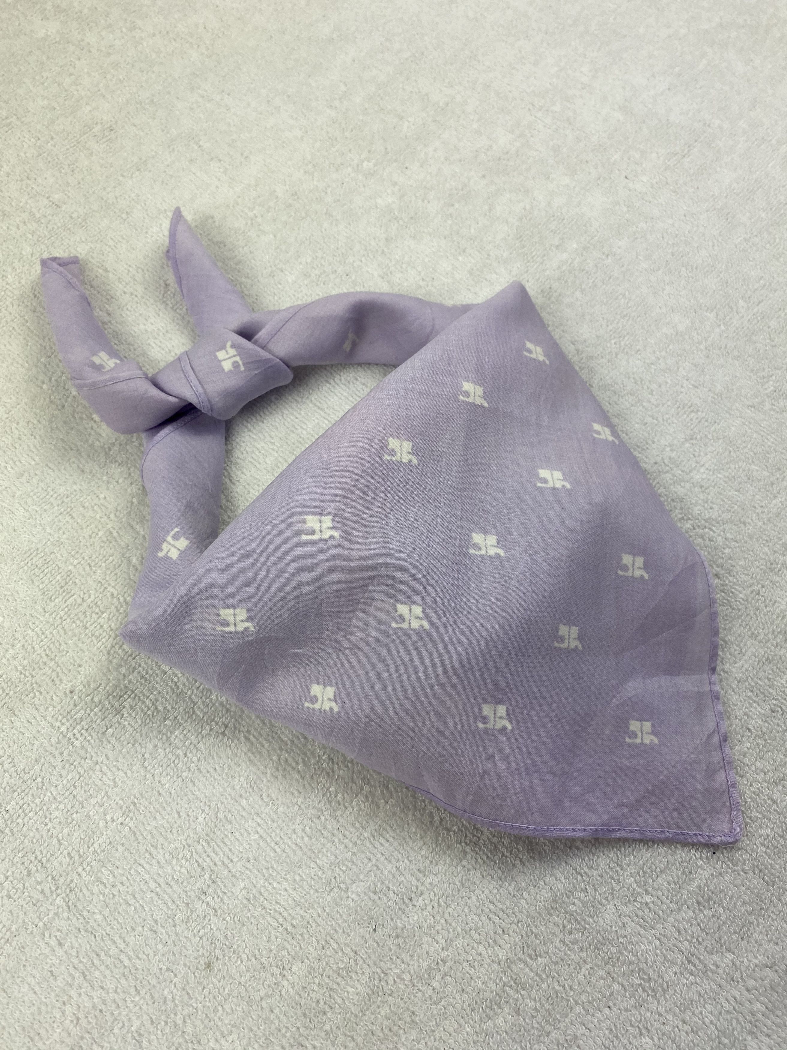 Courreges Courreges Handkerchief / Bandana / Neckerchief Size ONE SIZE - 1 Thumbnail