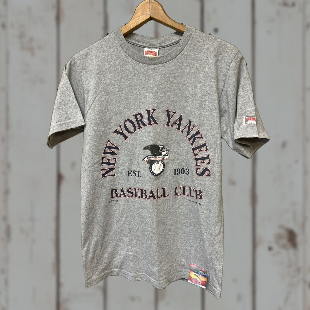 Nutmeg VINTAGE Nutmeg New York Yankees Baseball T Shirt MLB NY Gray M Men's Short Sleeve Crew Neck Logo Patch 90s Sports MLB Size US M / EU 48-50 / 2 - 1 Thumbnail