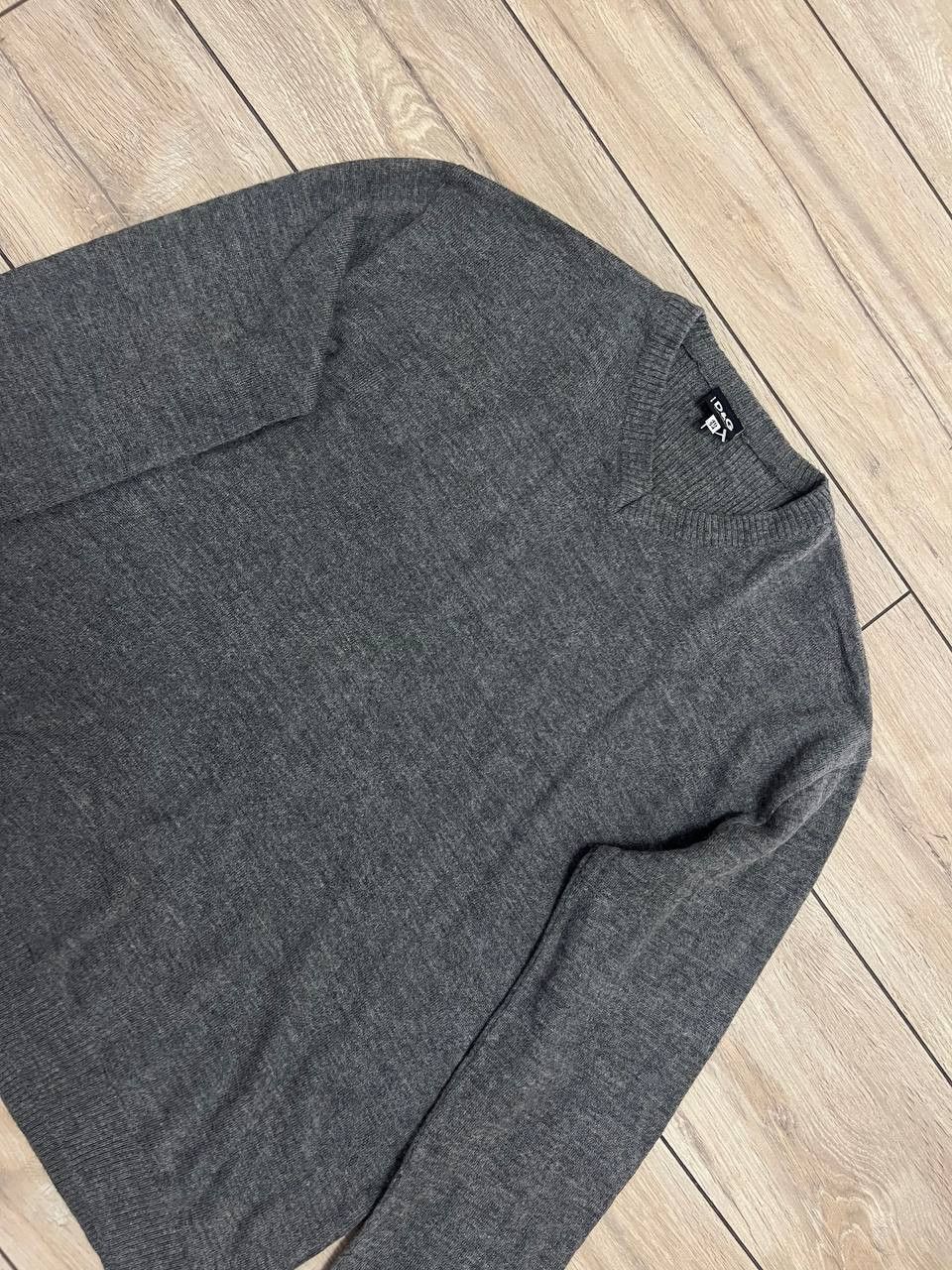 Dolce & Gabbana × Vintage D&G Dolce Gabbana Vintage Wool Sweater size 40 / 54 Size US M / EU 48-50 / 2 - 7 Thumbnail