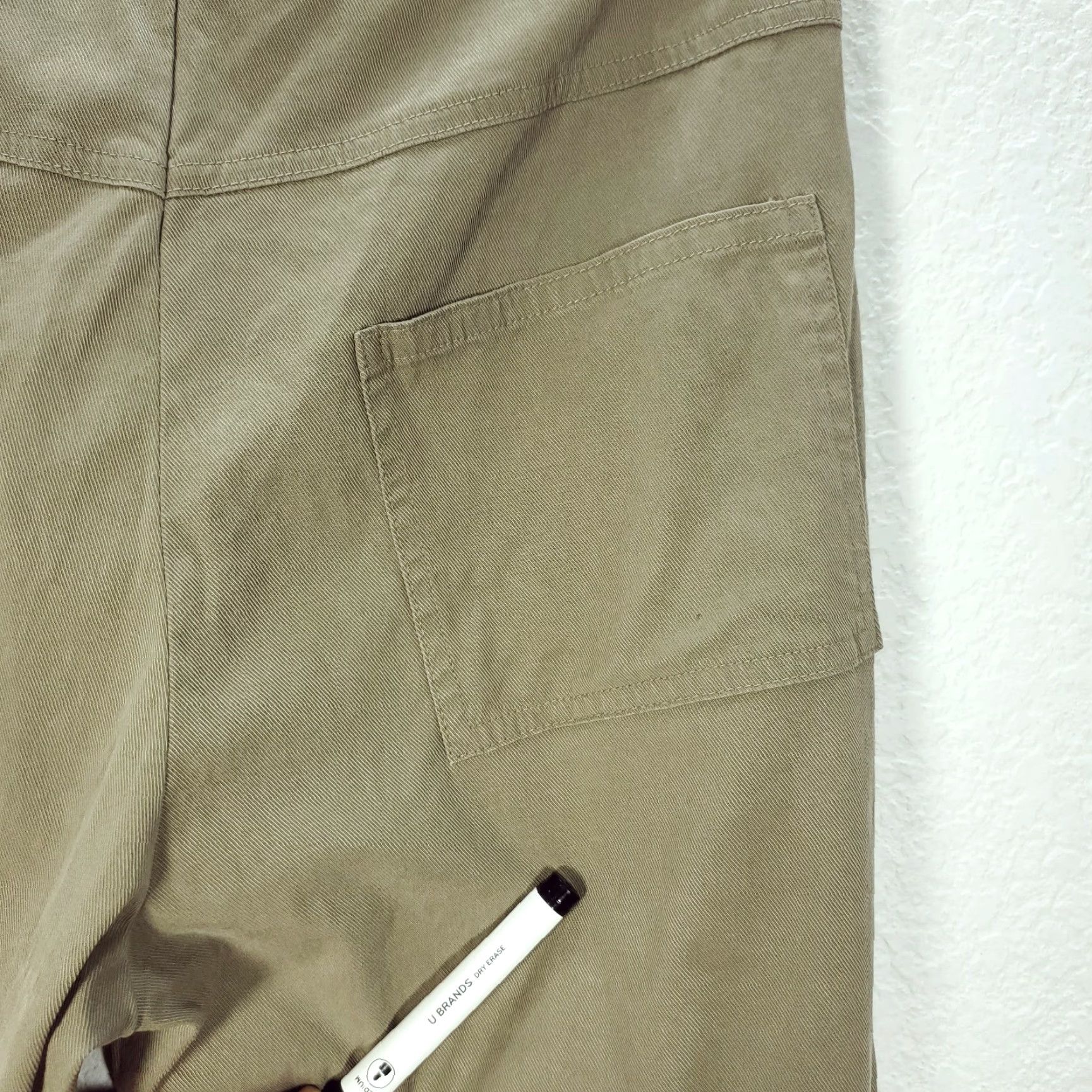 Vintage Women's Burning Torch Olive Slim Pants 00 Cotton Blend Inseam 31 Chino, Olive Green, Petite? (adjusted) Size 24" / US 00 / IT 34 - 6 Thumbnail