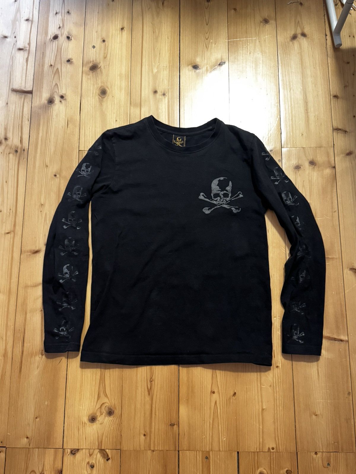 Rare Roen skull longsleeve