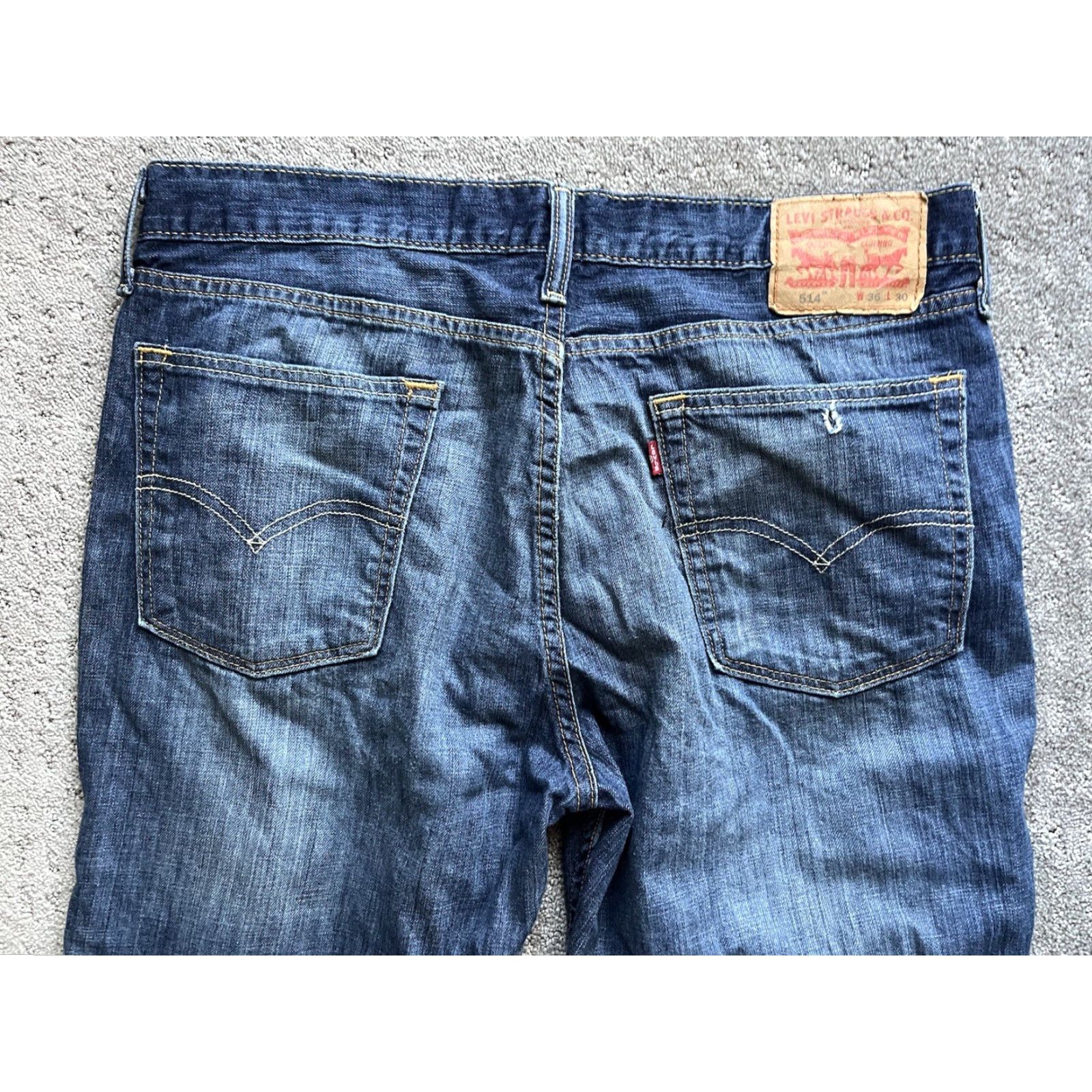 Levi's Levi's 514 Jeans Straight Denim Regular Fit 36x30 Blue Cotton Blend Mens 90s Vintage Theme Logo Leather 500 Series Slit? Size US 36 / EU 52 - 2 Thumbnail