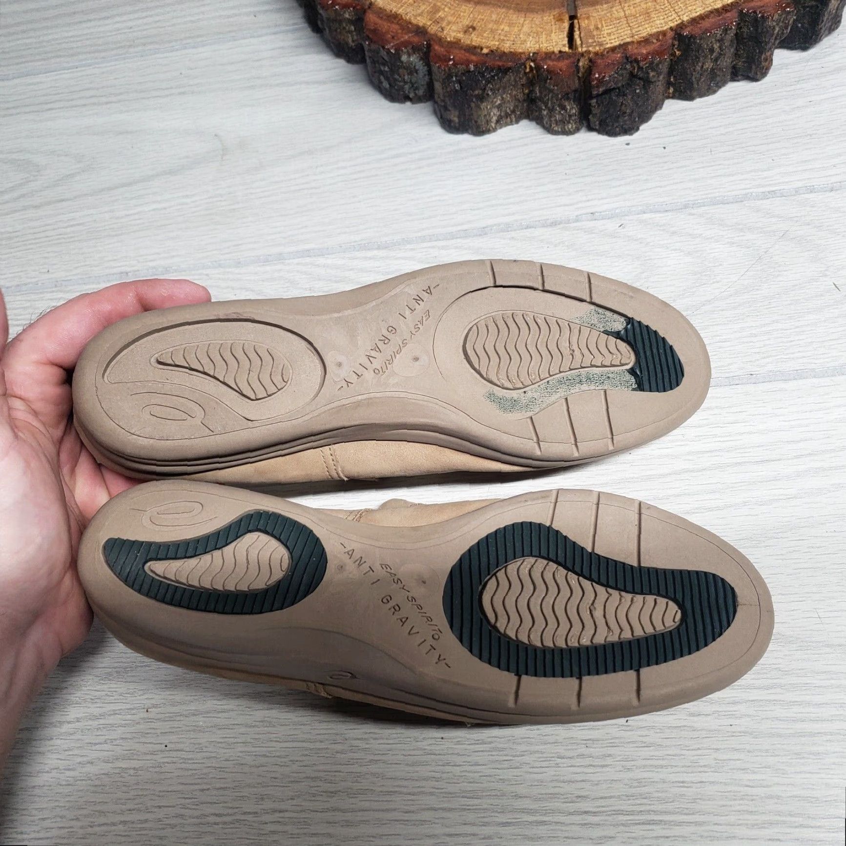 Vintage Easy Spirit Anti-Gravity Flats Women's Taupe Leather Suede Casual Size 8.5 M (Beige) Womens Shoes Size US 8.5 / IT 38.5 - 5 Thumbnail