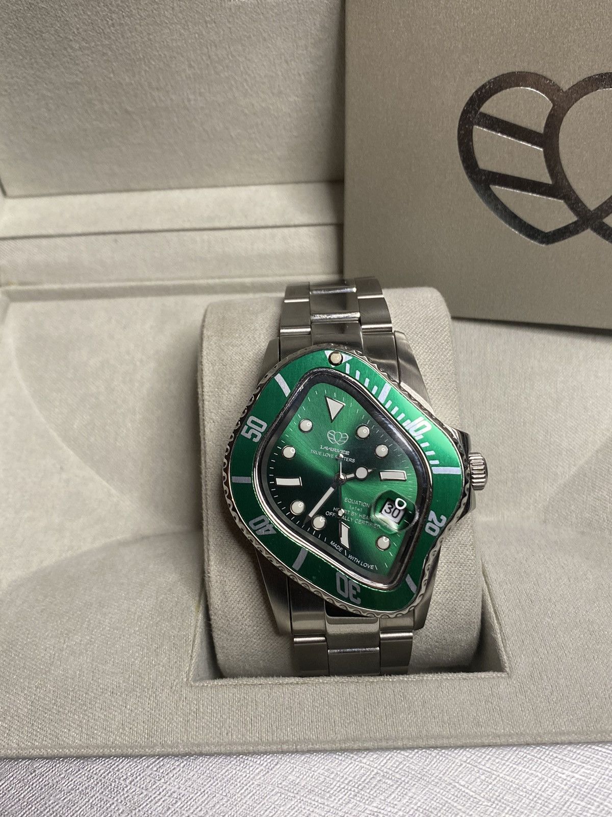 LAARVEE Green bezel Laarvee Size ONE SIZE - 3 Thumbnail