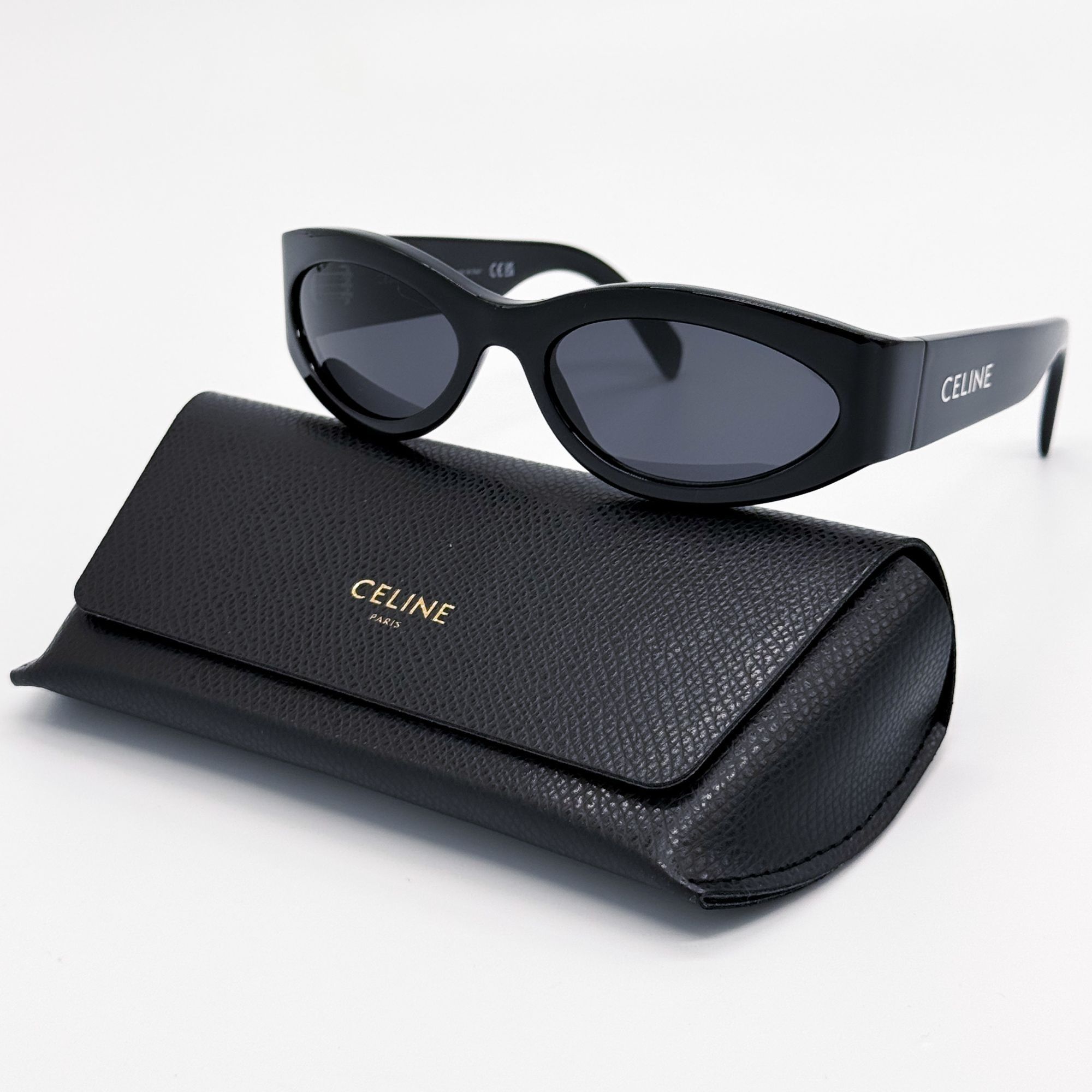 NEW CL40305U 01A OVERSIZED BLACK WOMEN SUNGLASSES CELINE CL40305U Celine New! CELINE Maxi Triomph Sunglasses CL40305U 01A  main image 3