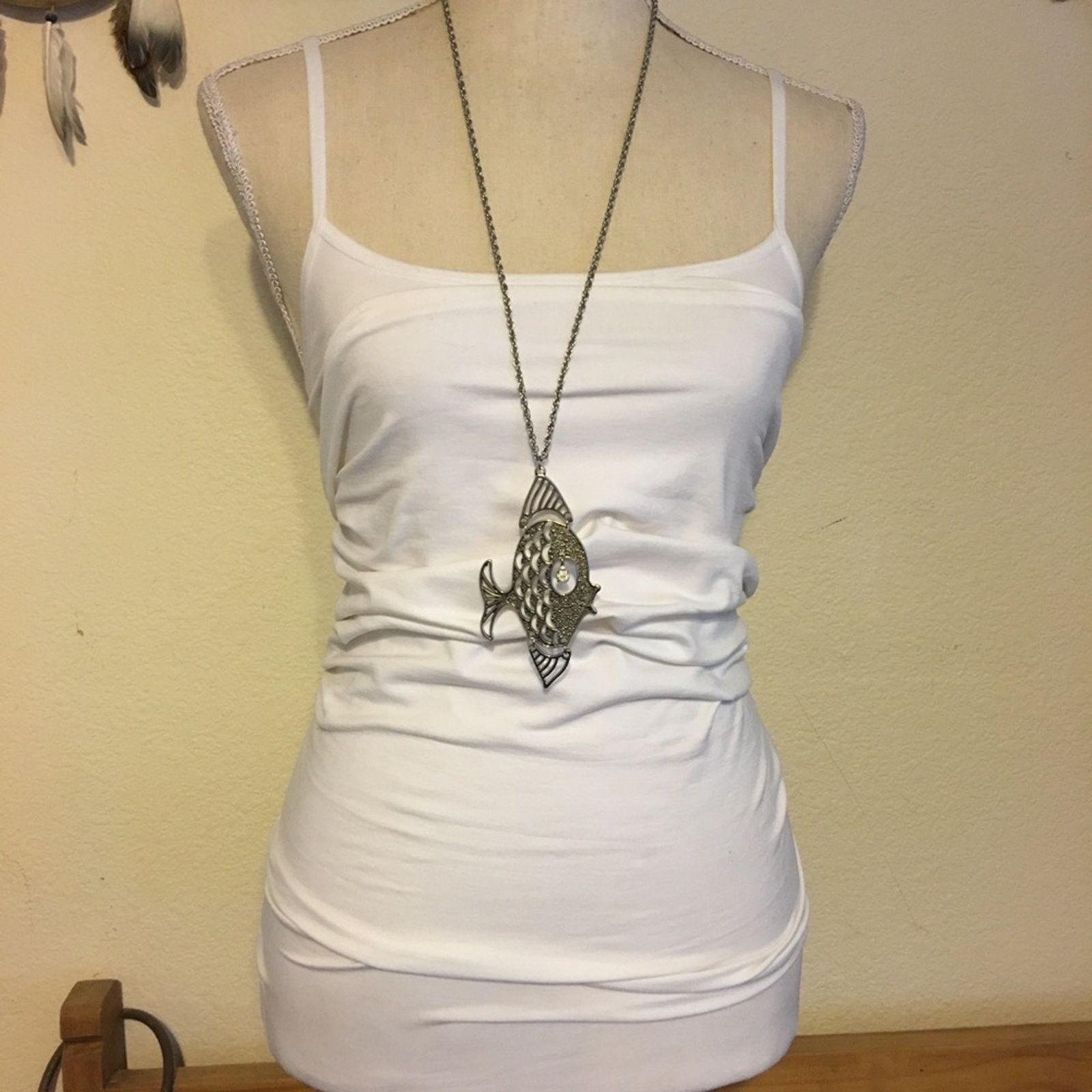 Jewelry Large silver tone fish pendant on chain necklace Size ONE SIZE - 4 Thumbnail