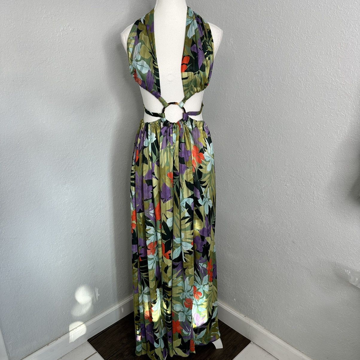 Bronx and Banco NWOT BRONX AND BANCO Tropics Maxi Dress Silk cutout dress XS Size XS / US 0-2 / IT 36-38 - 11 Thumbnail