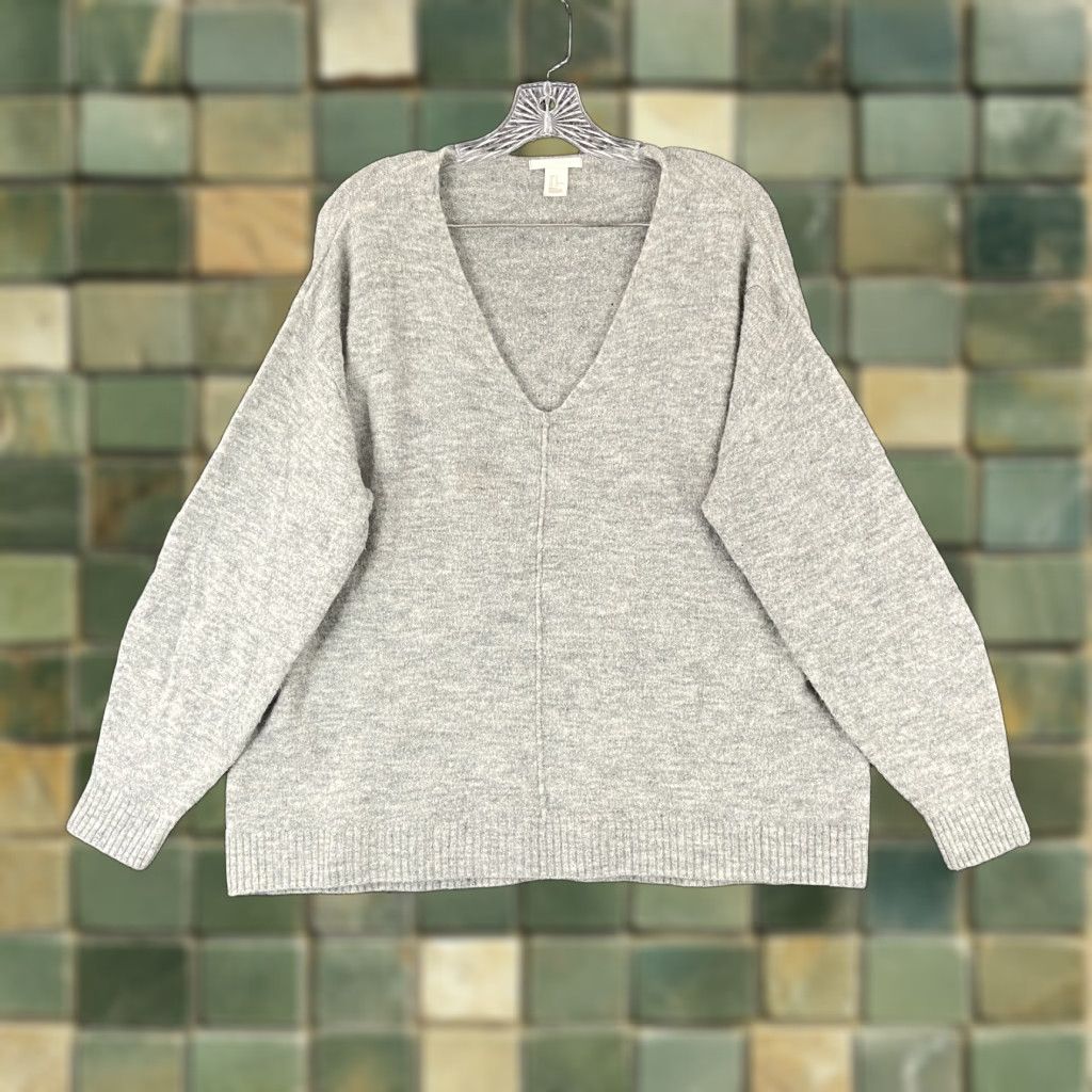 H&M H&M VINTAGE Gray Pullover Sweater Women’s Medium V-Neck Long Sleeve Size M / US 6-8 / IT 42-44 - 1 Thumbnail
