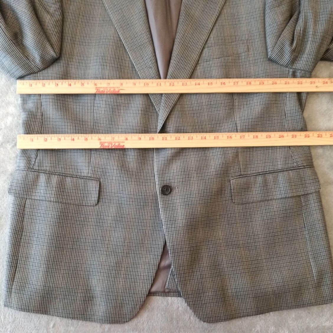 Chaps Chaps Blazer Mens 44 Short Gray Plaid Silk Wool Blend Two-Button Single Vent Size US 44 / EU 60 - 6 Thumbnail
