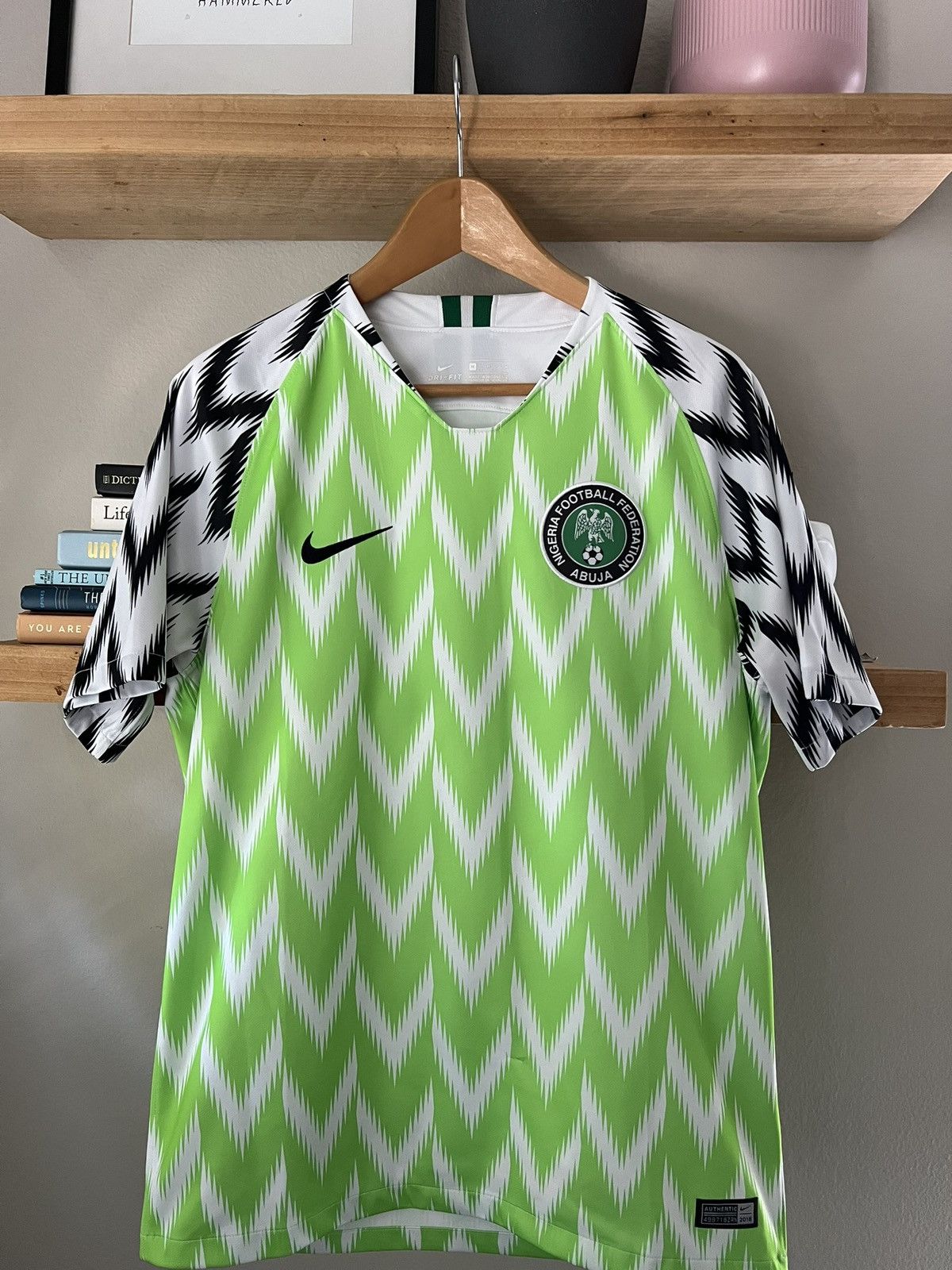 Nike Soccer jersey rare Nigeria size M Size US M / EU 48-50 / 2 - 2 Thumbnail
