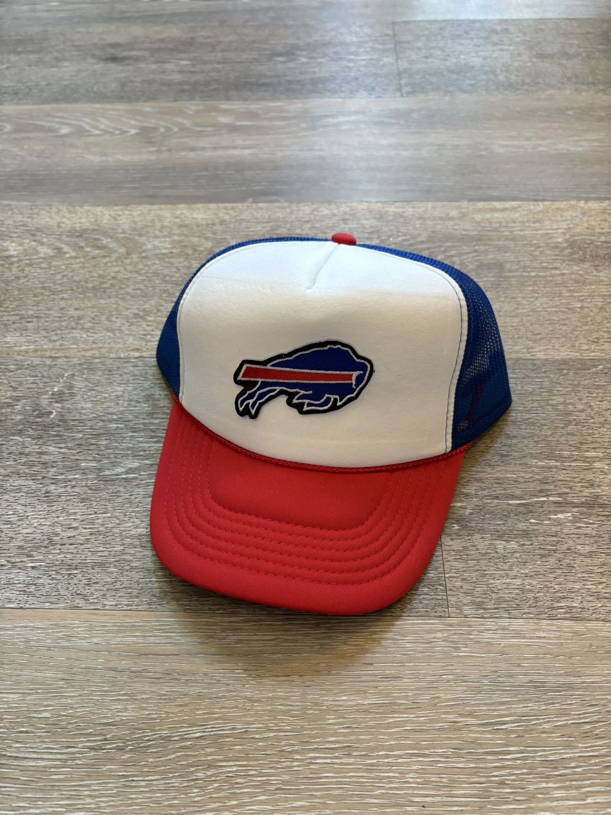 NFL Buffalo Bills Trucker Hat Size ONE SIZE - 1 Thumbnail