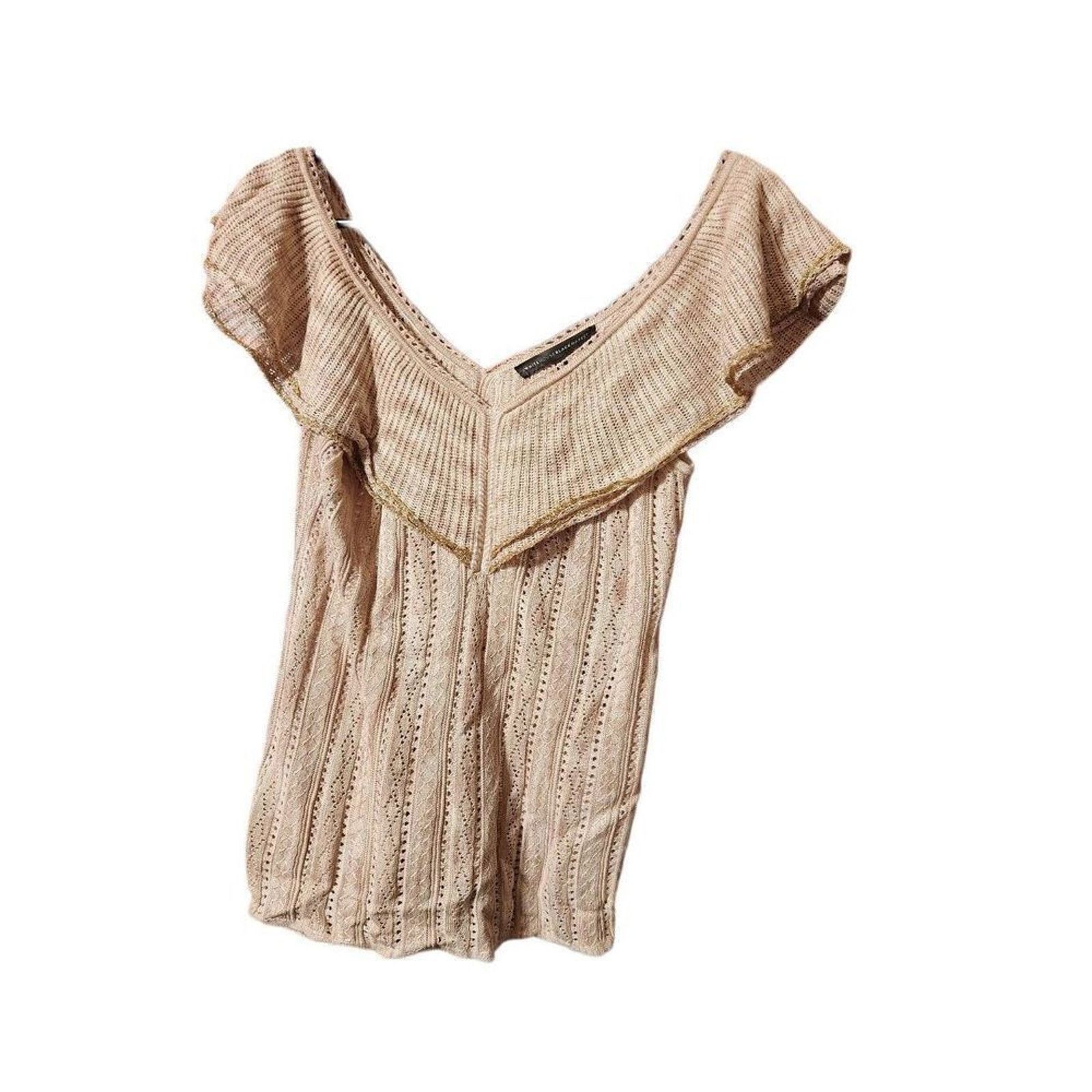 White House Black Market White house black market S sparkly gold v neck top Size S / US 4 / IT 40 - 6 Thumbnail