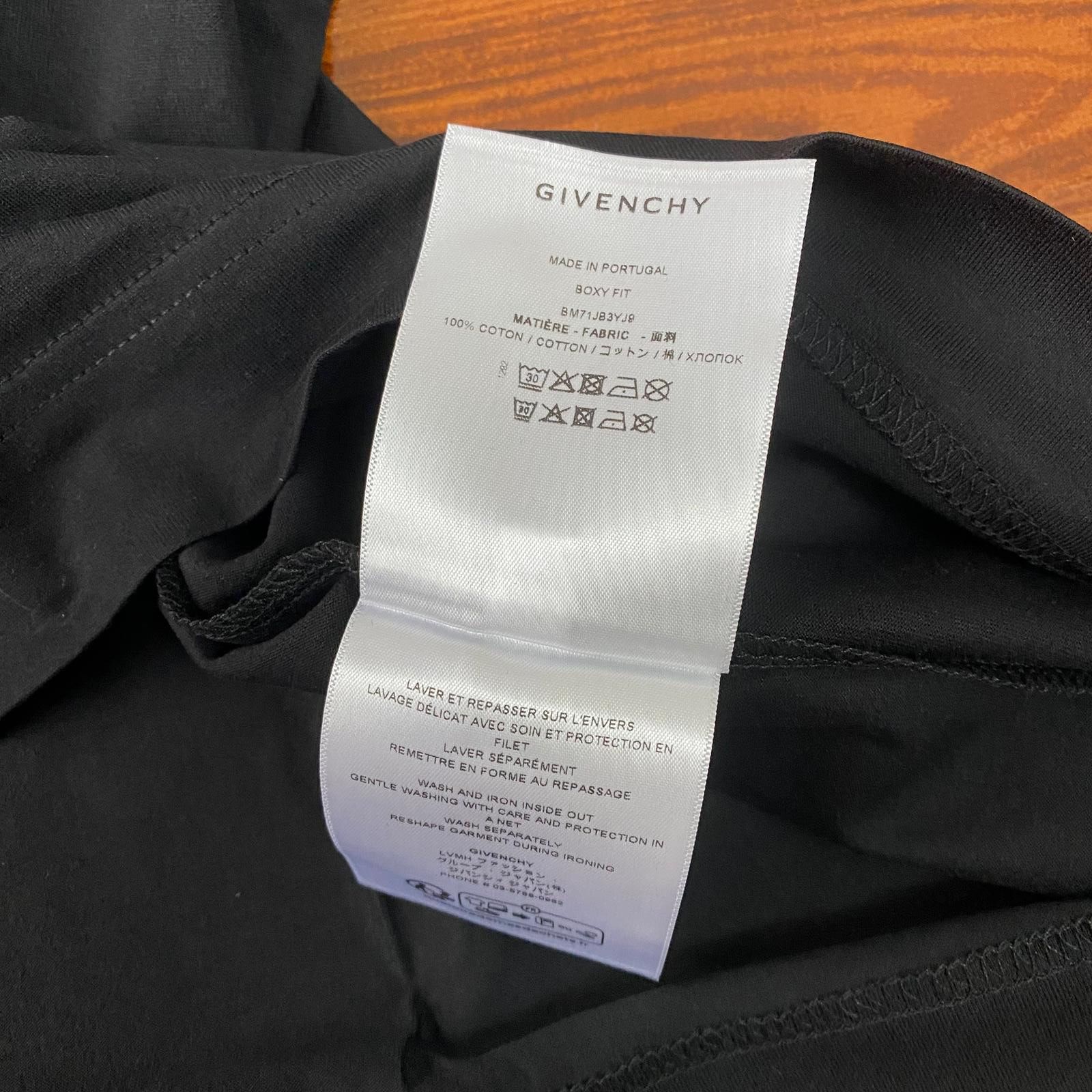 Givenchy Black Reflective Lightning Logo Oversized T-Shirt Size US L / EU 52-54 / 3 - 9 Thumbnail