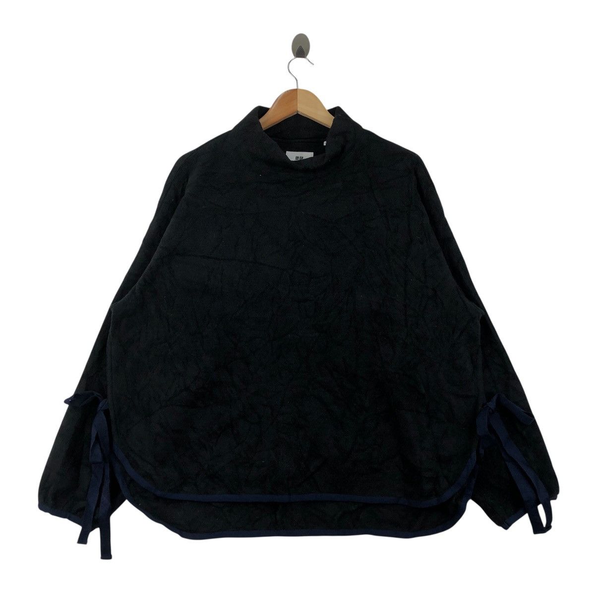 White Mountaineering UNIQLO WHITE MOUNTAINEERING Fleece Sling Jacket Sweatshirts Size US S / EU 44-46 / 1 - 1 Thumbnail