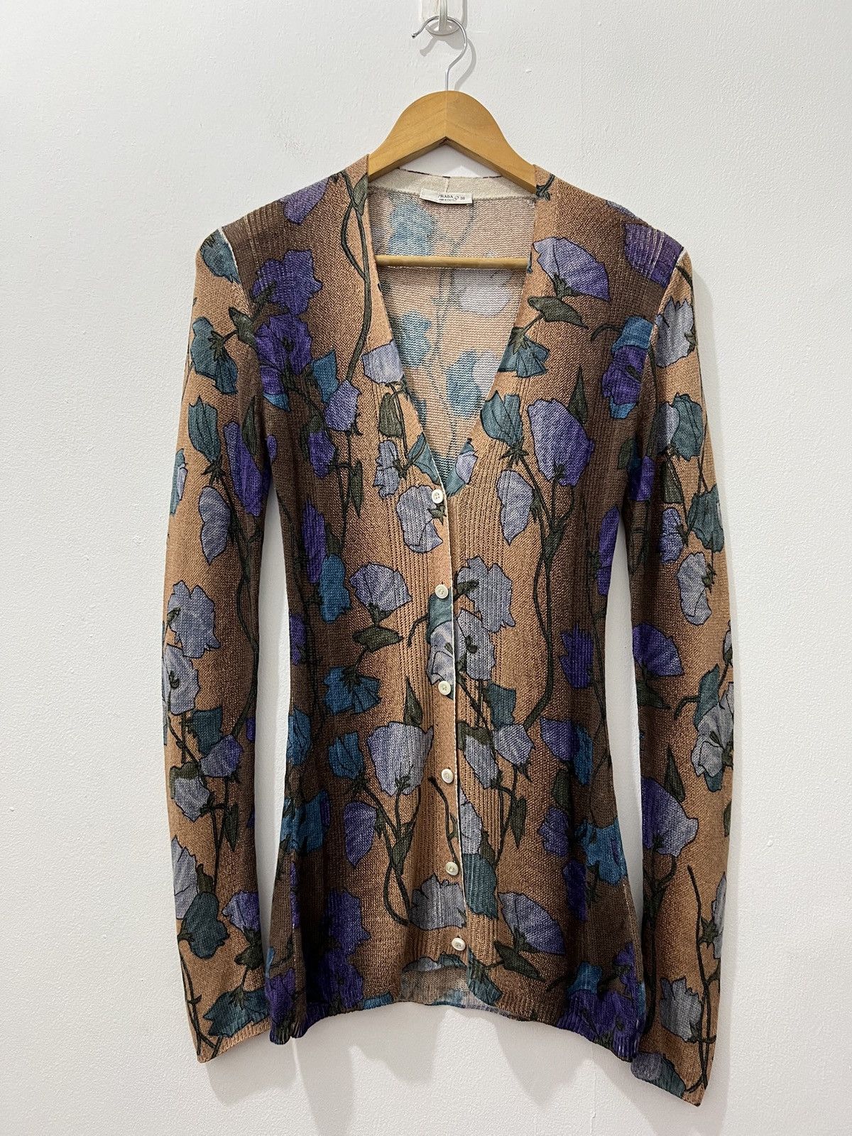 Prada Prada - 2008 Cashmere Ribbed Floral Cardigan Size S / US 4 / IT 40 - 1 Thumbnail