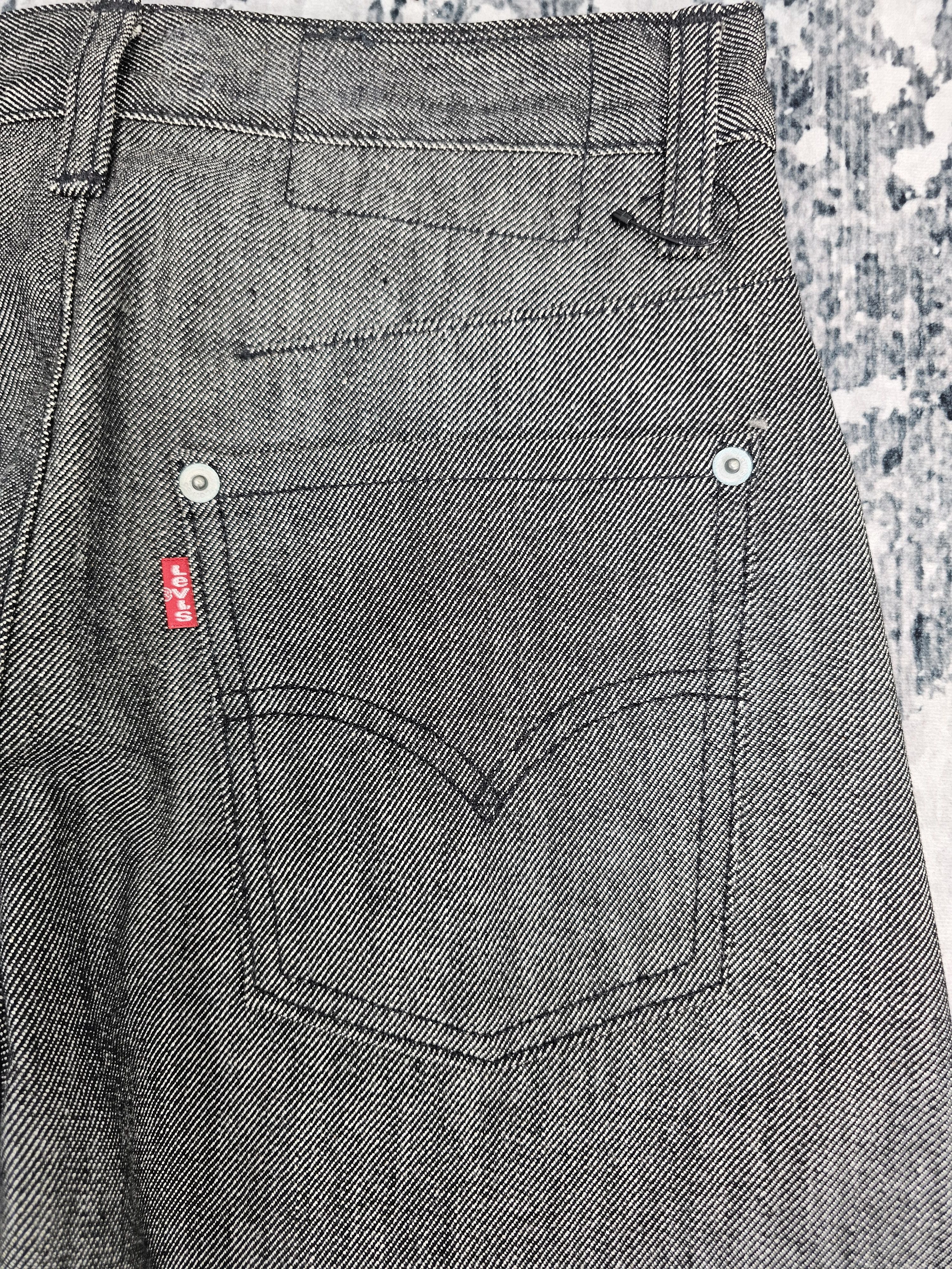Levi's Vintage Clothing Vtg LEVIS Engineered Regular Fit Twisted Black Jeans L0562 Size US 27 - 9 Thumbnail