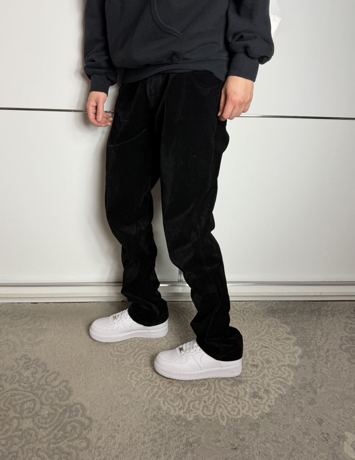 Versace Jeans Couture Versace Jeans Couture Vintage Corduroy Trousers Size US 34 / EU 50 - 1 Thumbnail