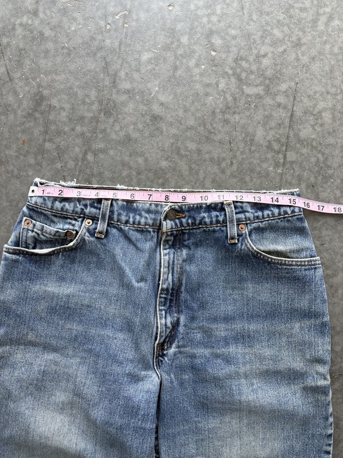 Levi's Vintage 90s Levis 550 Denim Shorts Baggy Distressed Skater Size US 31 - 11 Thumbnail