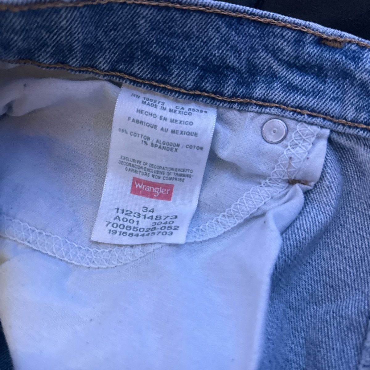 Wrangler Wrangler blue denim jorts Size US 34 / EU 50 - 4 Thumbnail