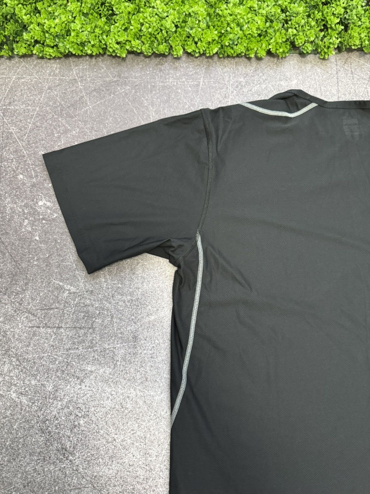 Nike Vintage 2000s Nike Fit T-Shirt Gorpcore Jersey Size US XL / EU 56 / 4 - 11 Thumbnail