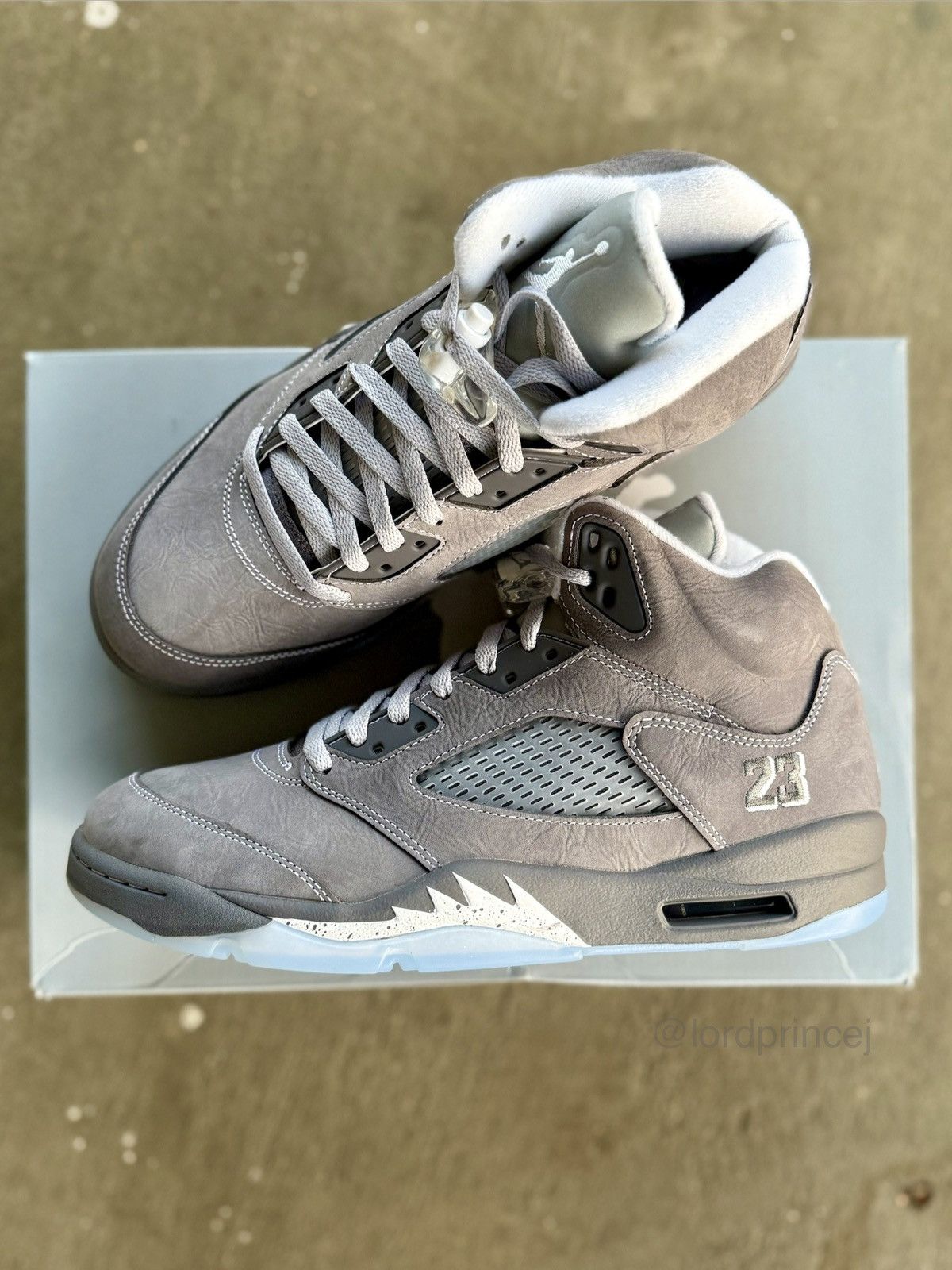Jordan Brand 🐺 Air Jordan 5 Retro Wolf Grey 2026 🐺 Size US 10.5 / EU 43-44 - 3 Thumbnail