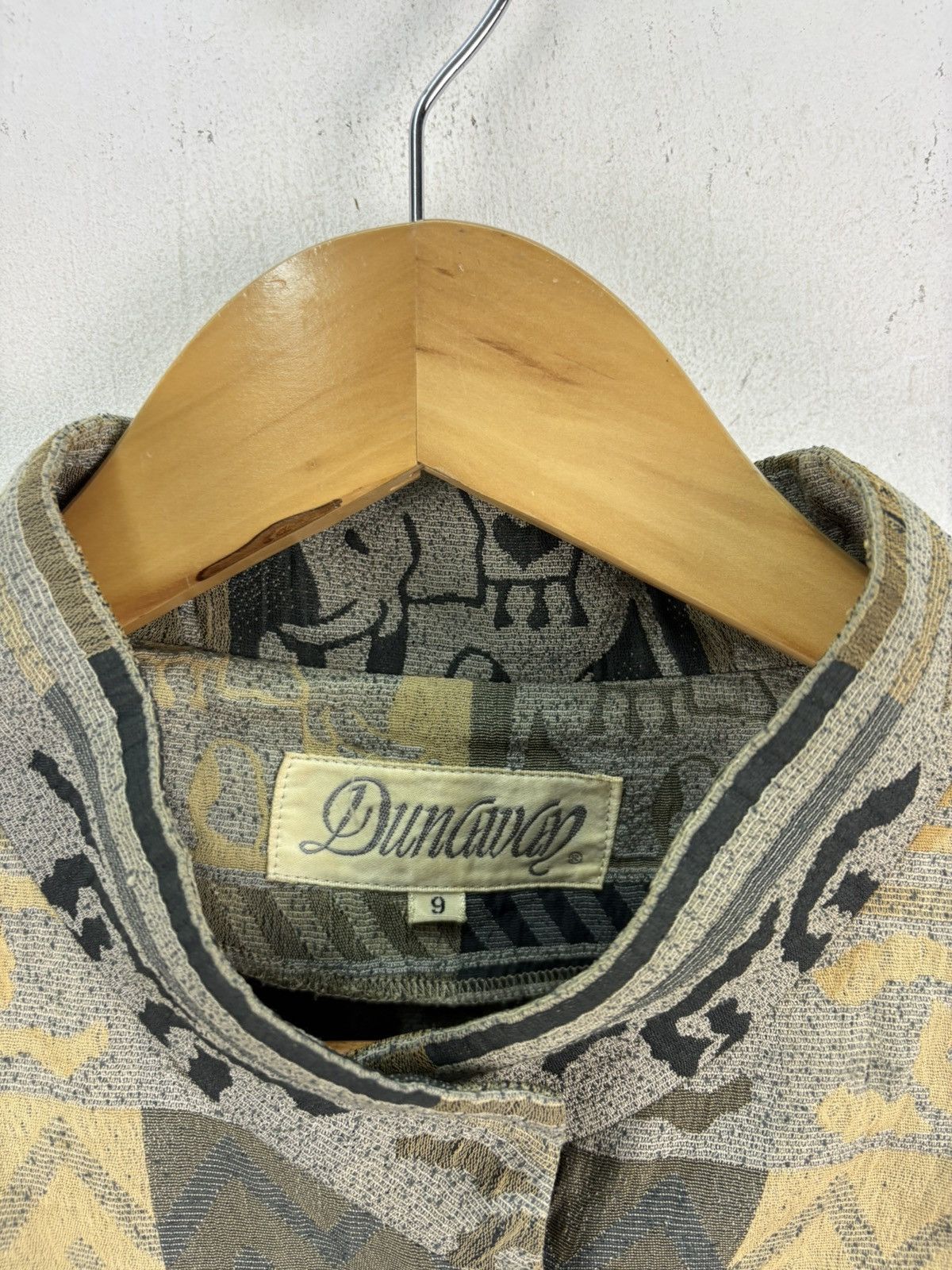 Vintage Vintage Elephant Graphic Rare Design Tshirt Button Up Size US L / EU 52-54 / 3 - 4 Thumbnail