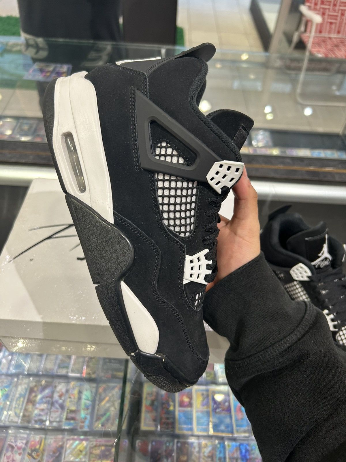 Jordan Brand Jordan 4 retro white thunder Size US 8 / EU 41 - 6 Thumbnail