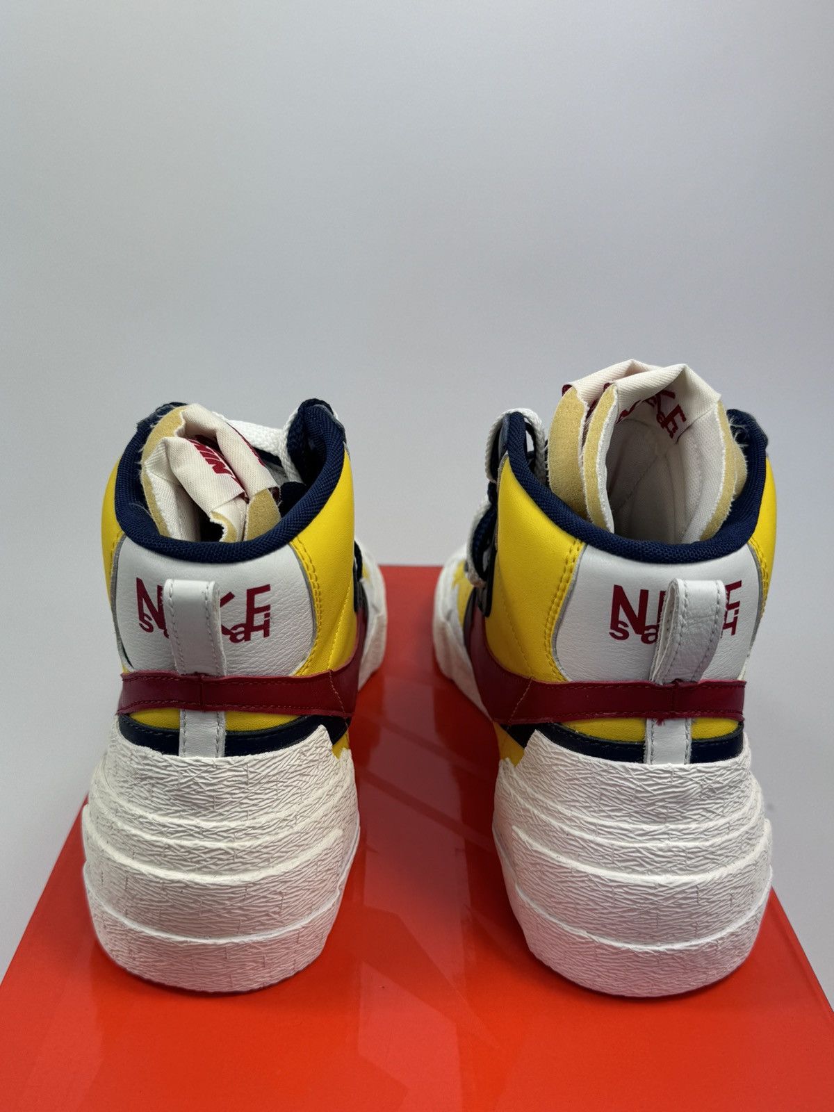 Nike × Sacai NIKE BLAZER MID SACAI Size US 10 / EU 43 - 5 Thumbnail