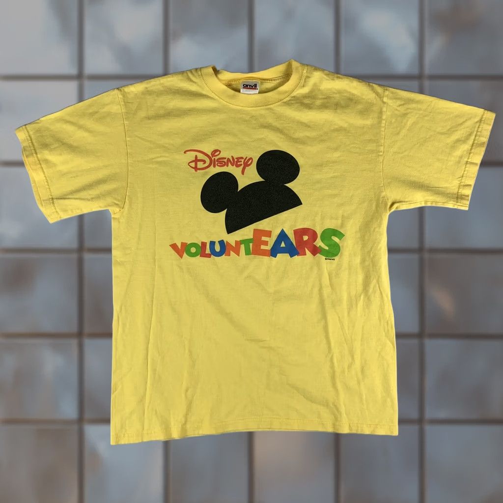 Anvil VINTAGE Disneyland Volunt EARS T-shirt Anvil Tag Size Medium Double Sided Yellow Mickey Mouse 90s Mens Shirt Size US M / EU 48-50 / 2 - 1 Thumbnail