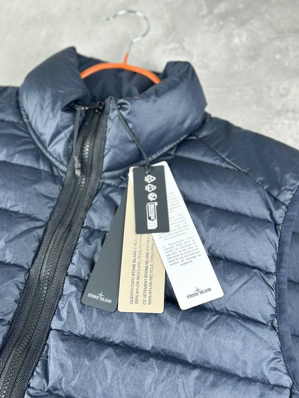 Stone Island Stone island vests Size US L / EU 52-54 / 3 - 7 Thumbnail