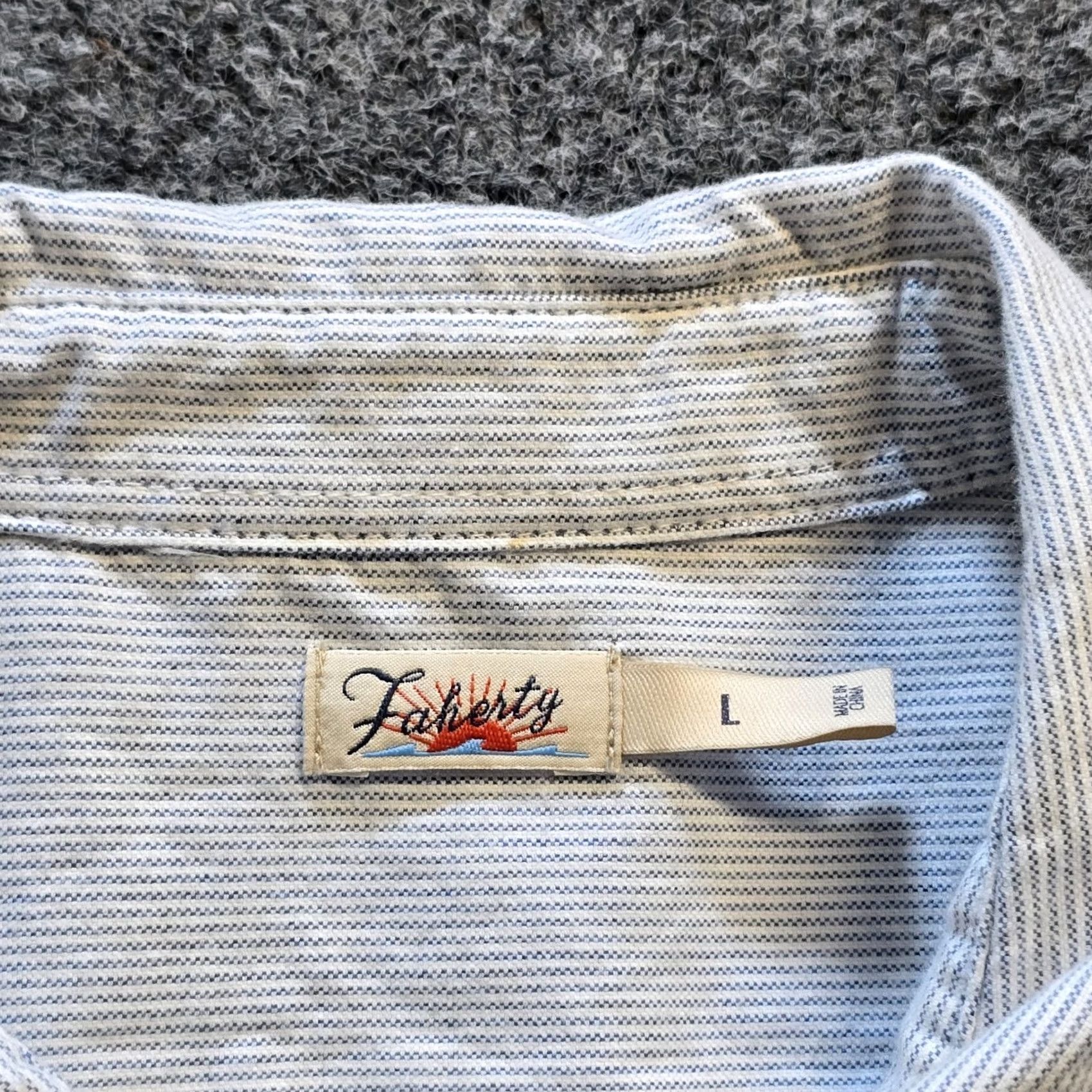 Faherty Faherty Top Women L Blue White Stripe Button Crop Casual Preppy Size L / US 10 / IT 46 - 4 Thumbnail