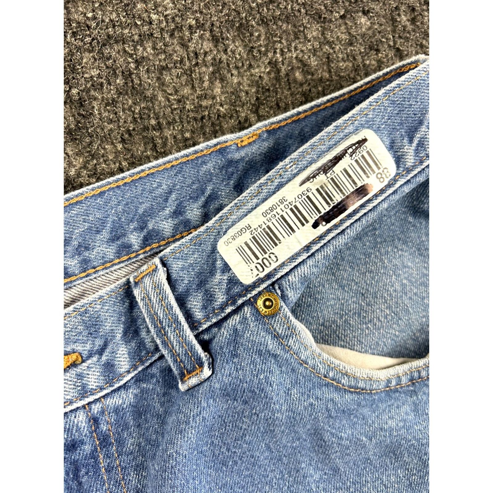 Carhartt VINTAGE Carhartt Jeans Relaxed Fit 38 x 30 Denim Blue 90s Grunge Logo 5-Pocket Mens Jeans Size US 38 / EU 54 - 6 Thumbnail