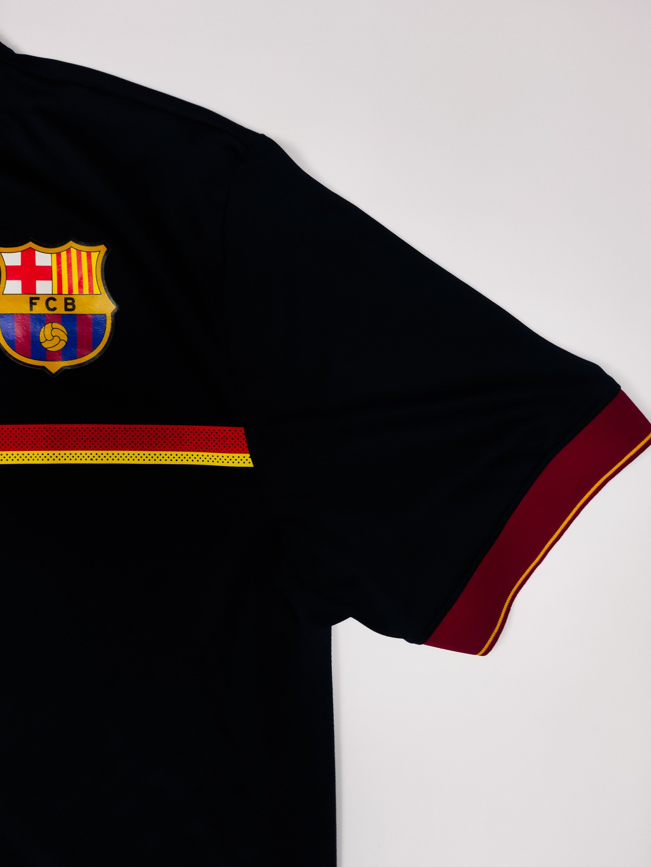 Nike FC Barcelona 2011 2012 Nike Pre-Match Away Jersey Training Size US L / EU 52-54 / 3 - 7 Thumbnail