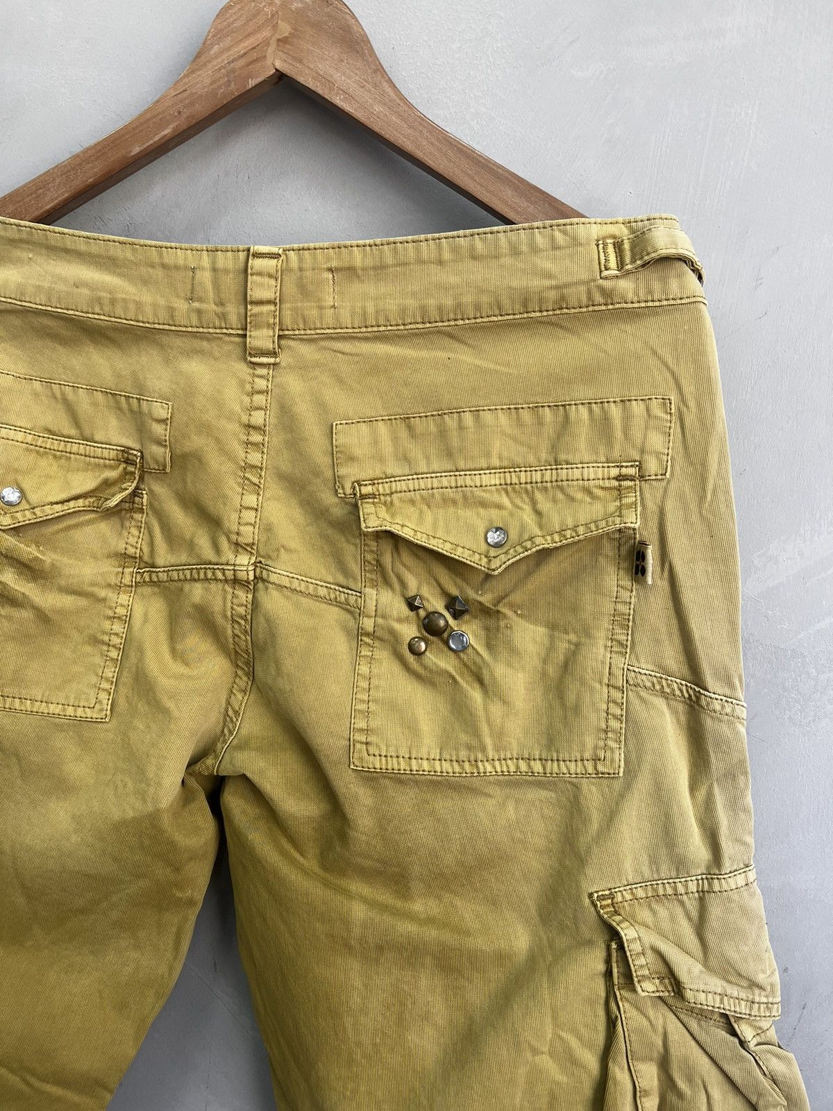 JNCO × Vintage Wide Y2K JNCO style Shorts Embroidered Flames Crown Size US 34 / EU 50 - 10 Thumbnail