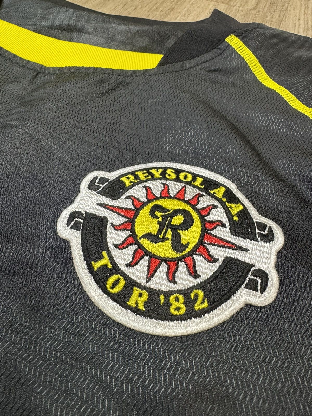 Japanese Brand Reysol kashiwa player issue/worn training sweater Size US L / EU 52-54 / 3 - 5 Thumbnail