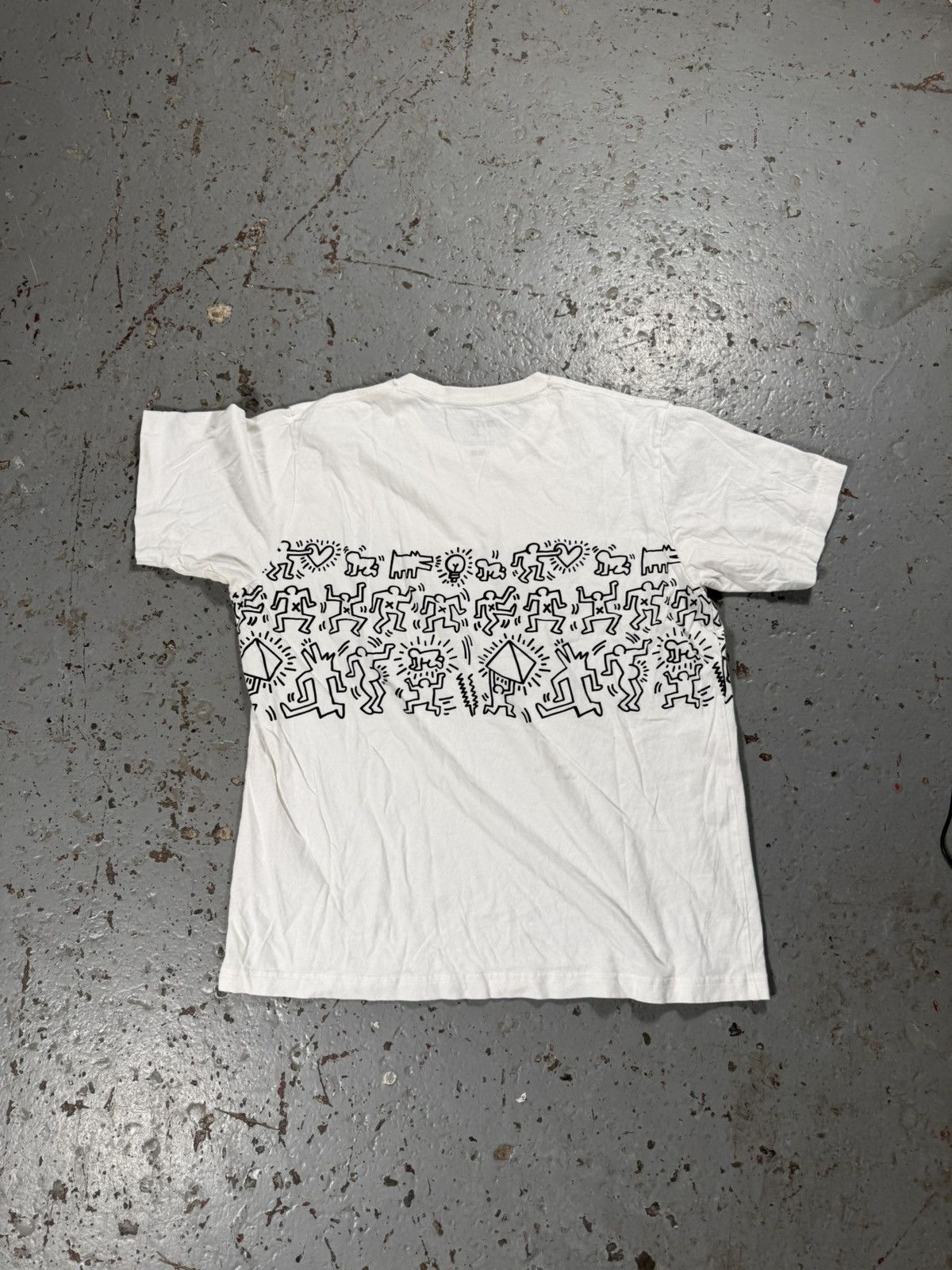 Keith Haring Keith Haring Uniqlo Tes Size US L / EU 52-54 / 3 - 6 Thumbnail