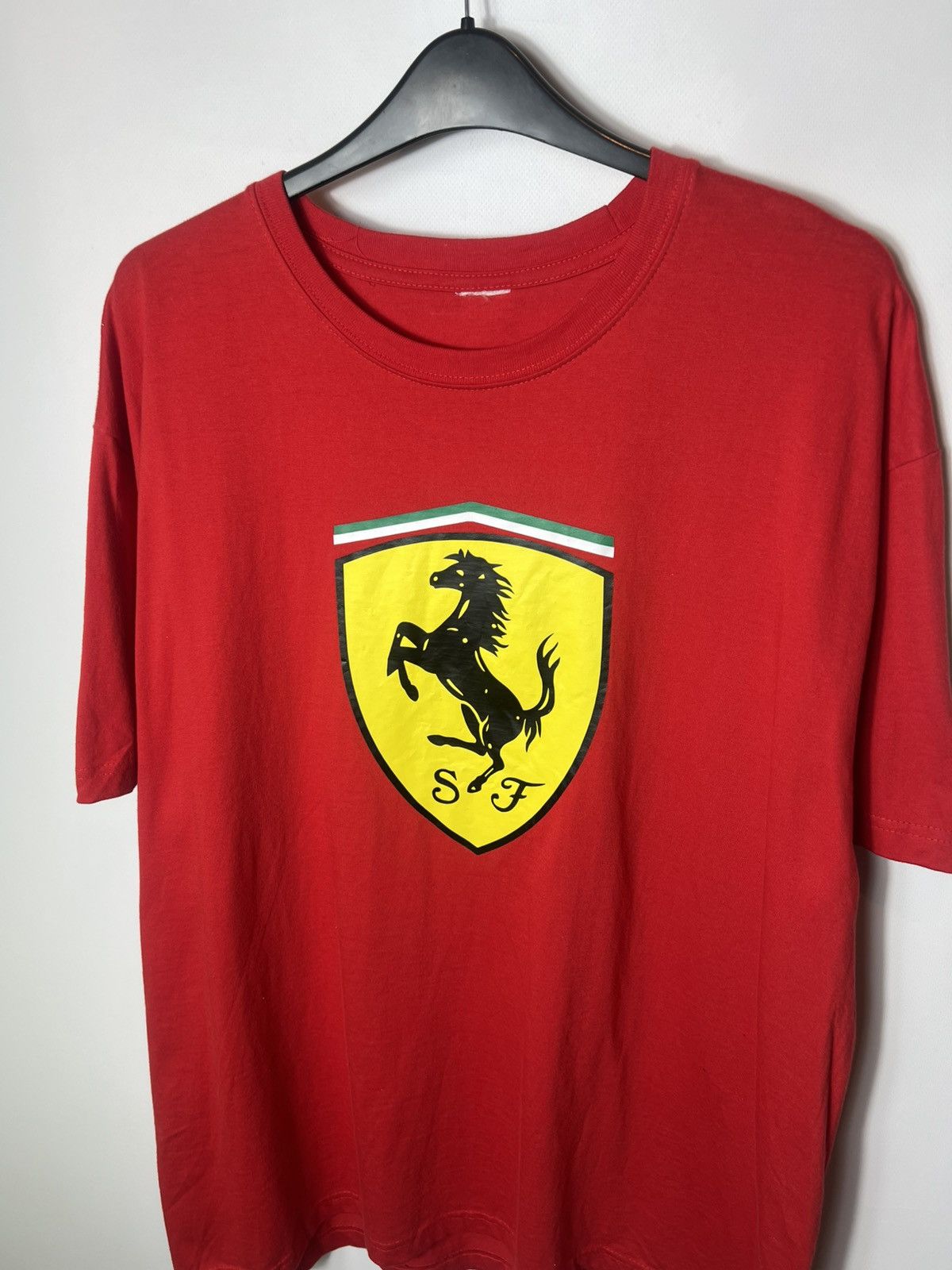 Ferrari Vintage streetwear racing Ferrari Big Logo F1 T-shirt Size US XL / EU 56 / 4 - 2 Thumbnail