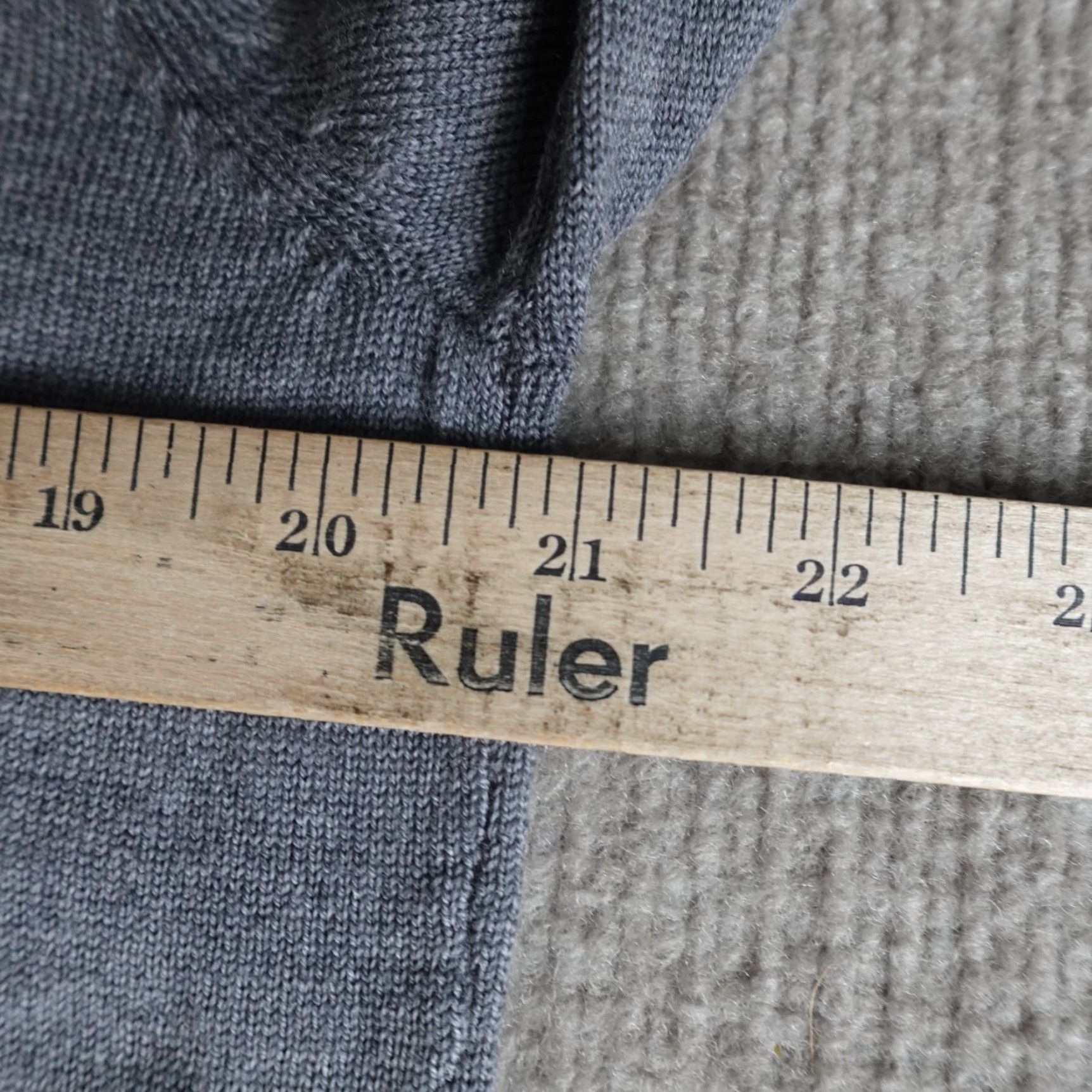 Express Express Mens Sweater Large Gray Striped 100% Merino Wool Cardigan Knit Wool Crew Neck Casual Winter Fall Spring Dept Men Size L Regular Heather gray Size US L / EU 52-54 / 3 - 5 Thumbnail