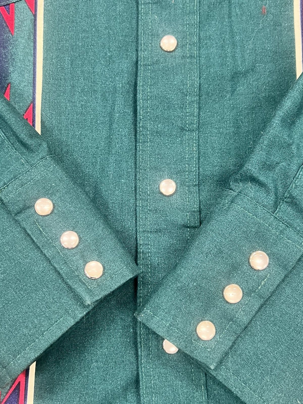 Vintage Vintage 80s Wrangler Aztec Striped Pearl Snap Western Shirt Size US XL / EU 56 / 4 - 3 Thumbnail