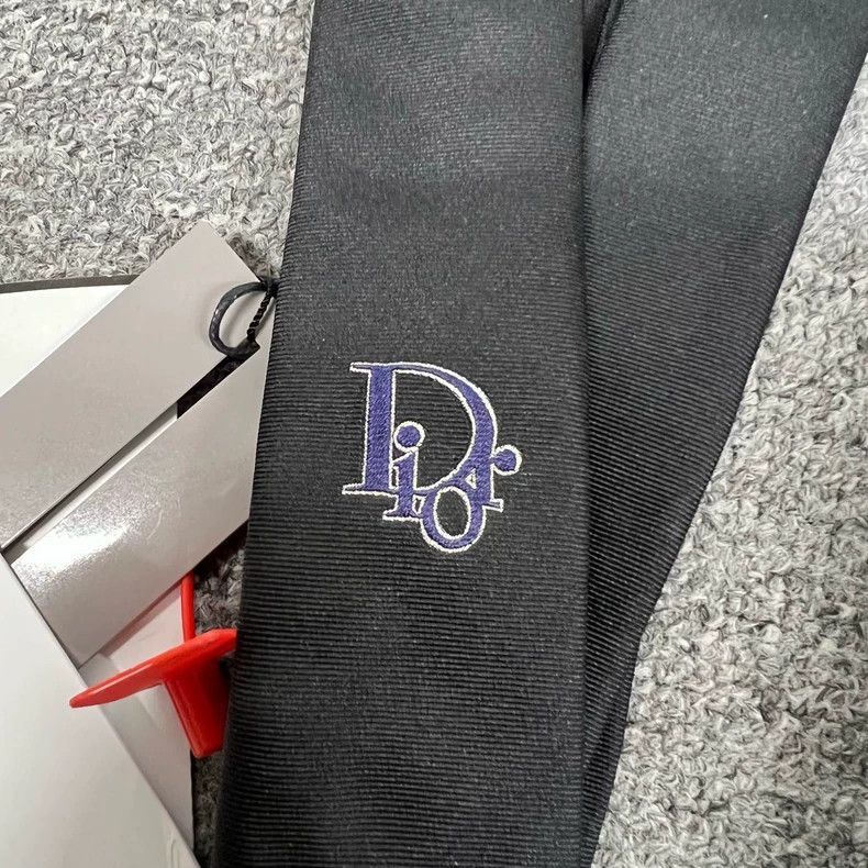 Dior dior embroidered logo tie with tags-2507