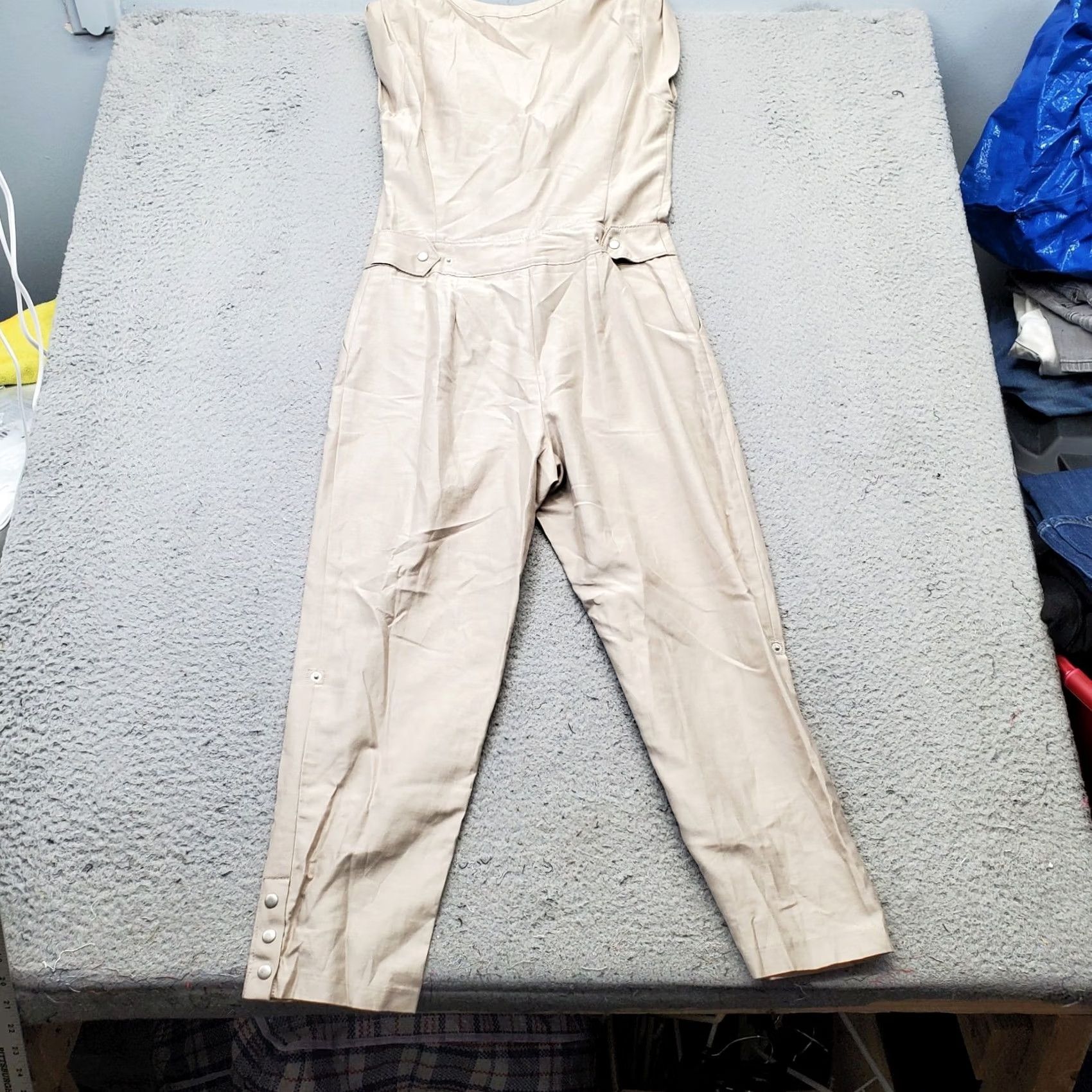 Armani Exchange Armani Exchange Jumpsuit Womens 0 Tan Sleeveless V-Neck Snap Front Size 25" / US 0 / IT 36 - 2 Thumbnail