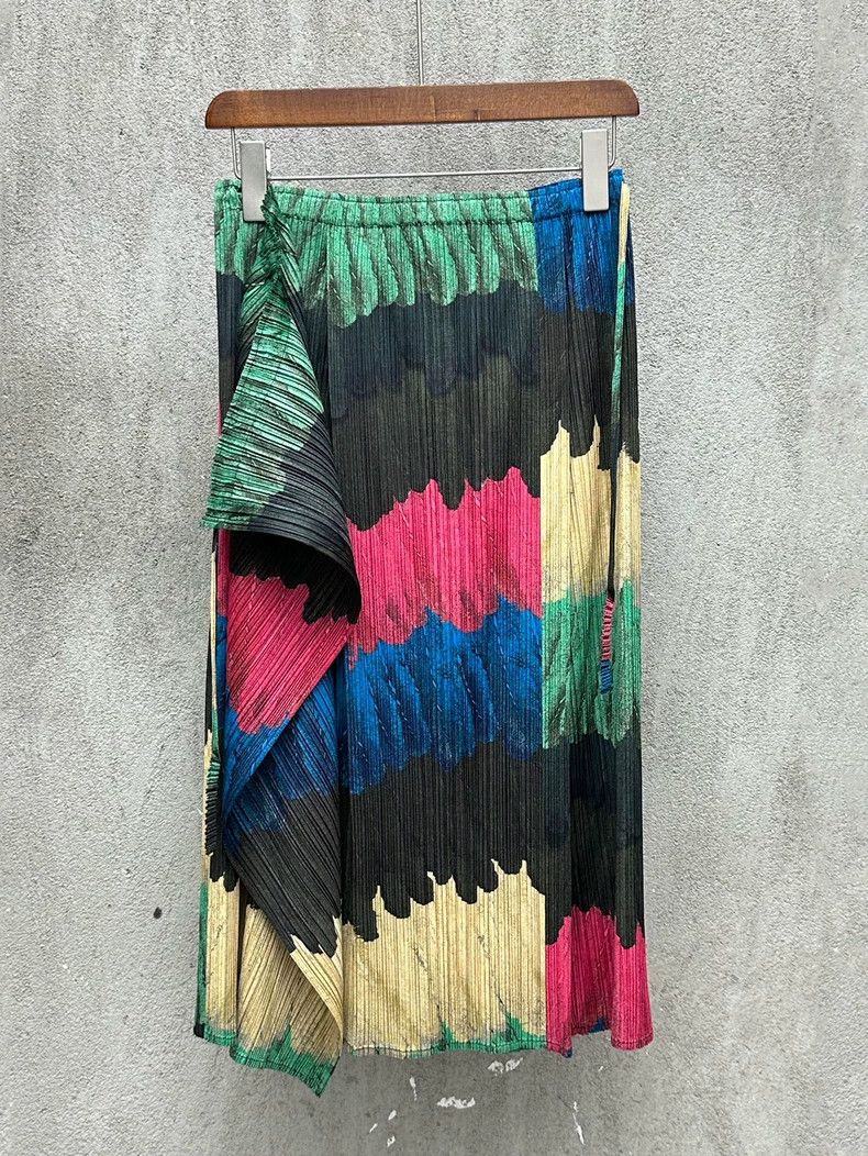 Issey Miyake Issey Miyake Colorful feather pleated skirt Size 25" / US 0 / IT 36 - 1 Thumbnail