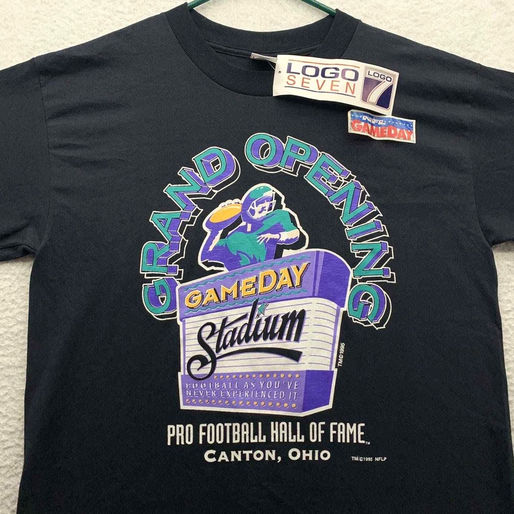 Logo 7 VINTAGE Logo 7 T-Shirt Mens Large Pro Football Hall Of Fame Opening Day 1995 90s Size US L / EU 52-54 / 3 - 3 Thumbnail