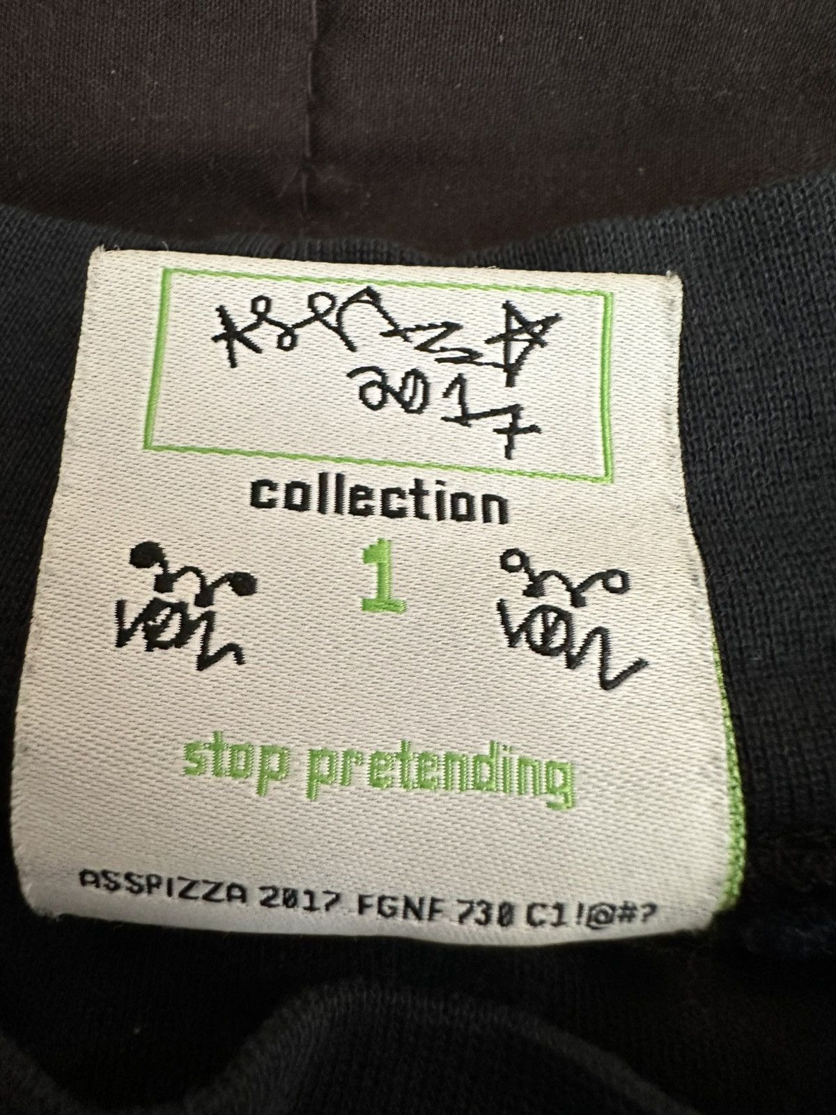 Asspizza Asspizza collection 1 longsleeve Size US M / EU 48-50 / 2 - 4 Thumbnail