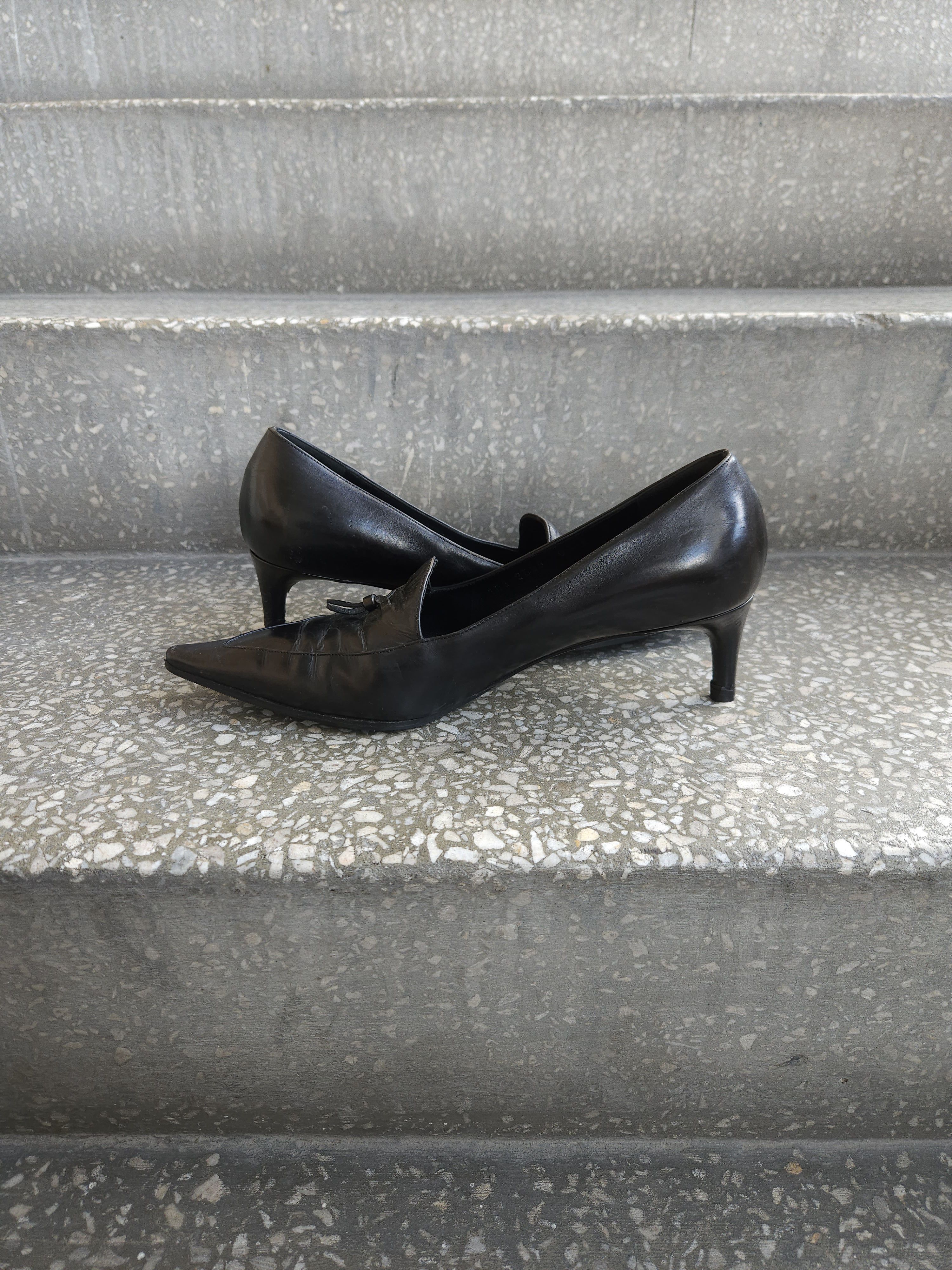 Gucci Archive y2k Gucci pointed toe bow ribbon kitten heels Size US 8 / IT 38 - 9 Thumbnail