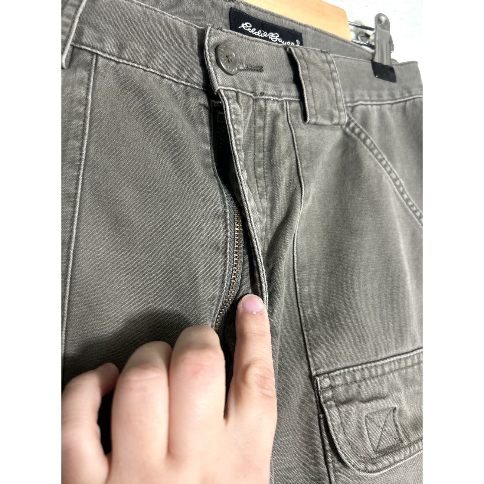 Eddie Bauer **Army Green Cargo Pants Womens Eddie Bauer 30x23 Cotton** User: Army Green Cargo Pants Womens Eddie Bauer 30x23 Cotton Size 30" / US 8 / IT 44 - 6 Thumbnail
