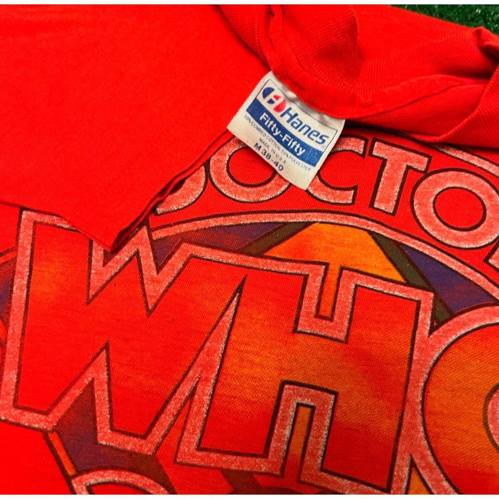 Vintage VINTAGE Doctor Who VTG Shirt Mens M USA Red 80s Sci-Fi Promo T-Shirt 1980s 90s Width 17in Pit to Pit 25in Size US M / EU 48-50 / 2 - 2 Thumbnail