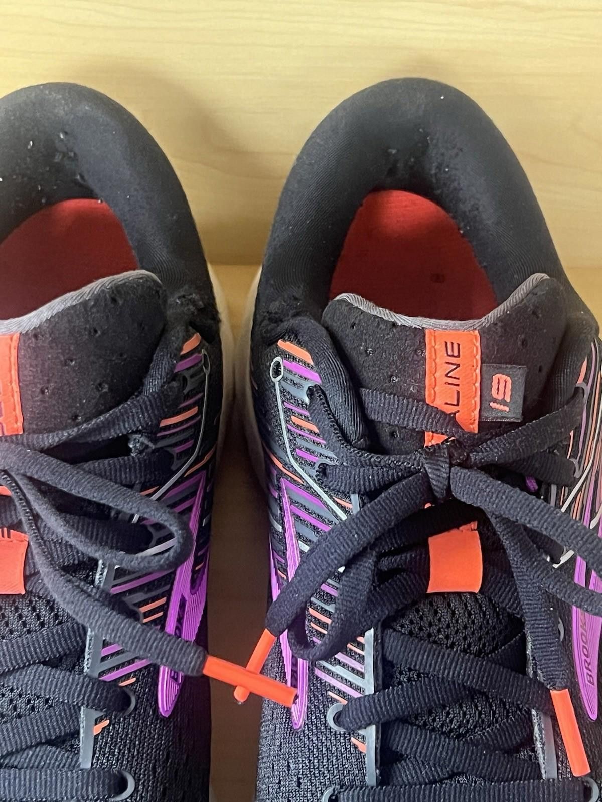 Brooks Brooks Adrenaline GTS 19 Black/Purple Running Shoes S 11.5 Size US 11.5 / IT 41.5 - 4 Thumbnail
