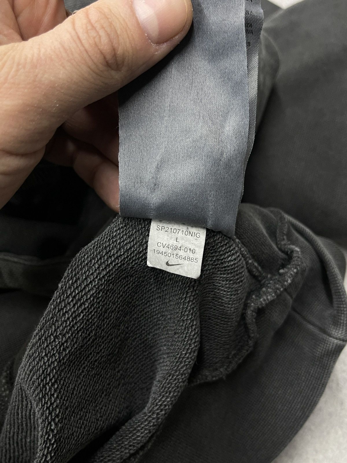 Nike Mens Nike NBA Team 31 Courtside Hoodie Grey Faded Tech Acg Size US L / EU 52-54 / 3 - 13 Thumbnail