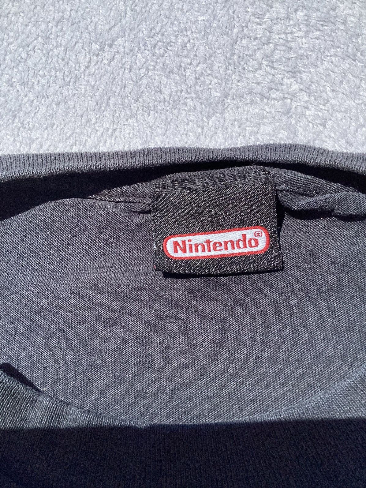 Nintendo 2005 Nintendo donkey Kong T-shirt Size US XL / EU 56 / 4 - 3 Thumbnail